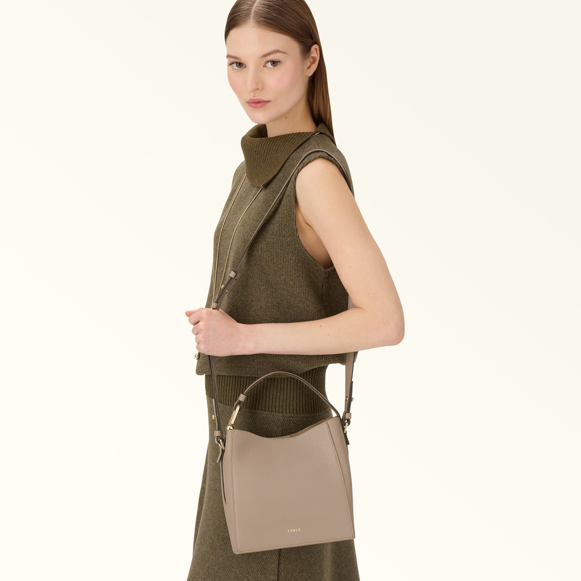 バケットバッグ MINI STUCCO GRAY Furla Nuvola | Furla JP