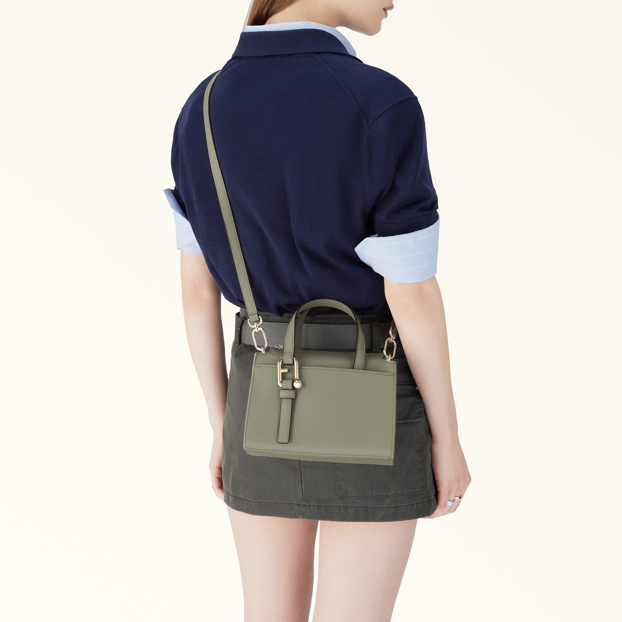 緑ショルダーバッグ人気ブランドおすすめ｜FURLA（フルラ）