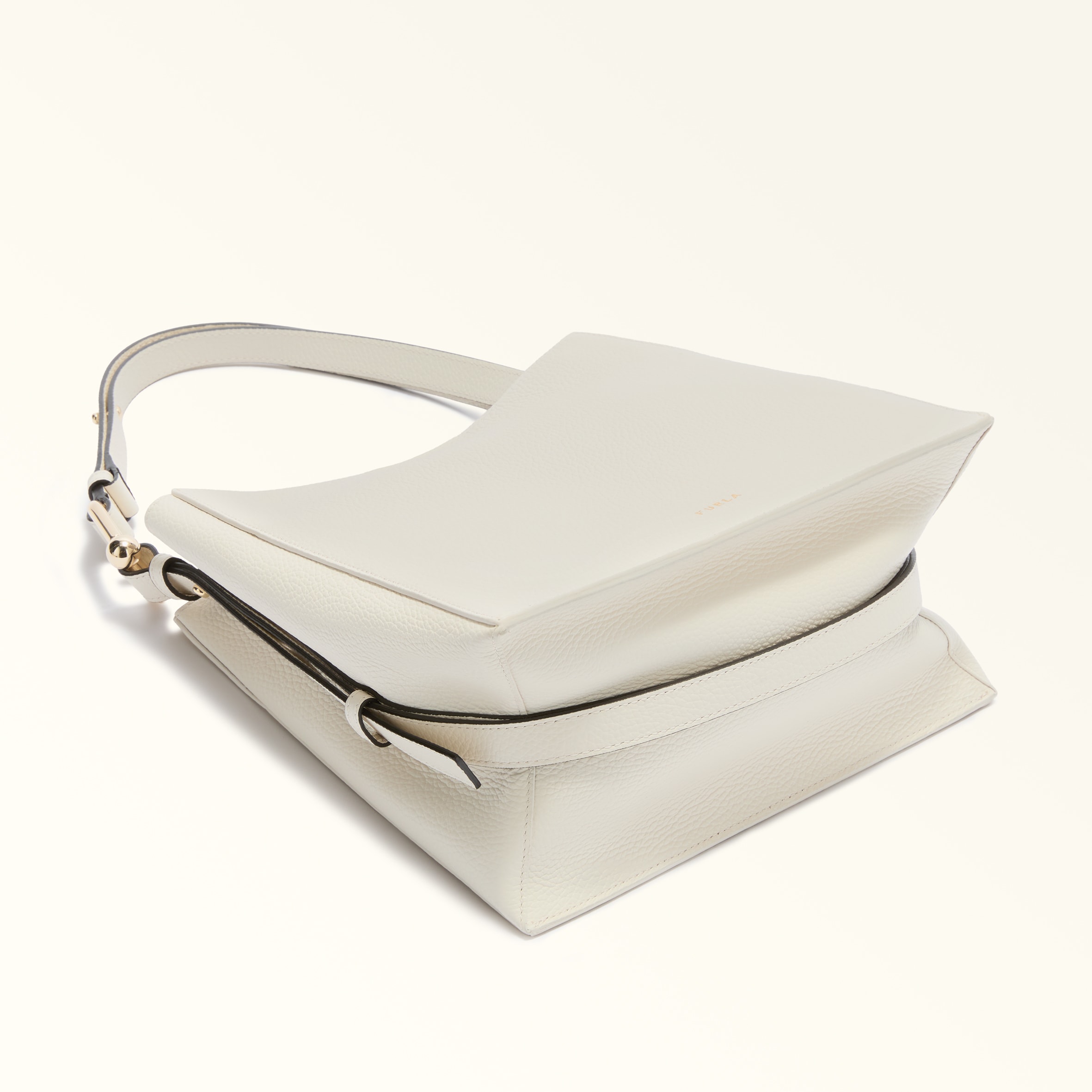 バケットバッグ S PANNA Furla Nuvola | Furla JP