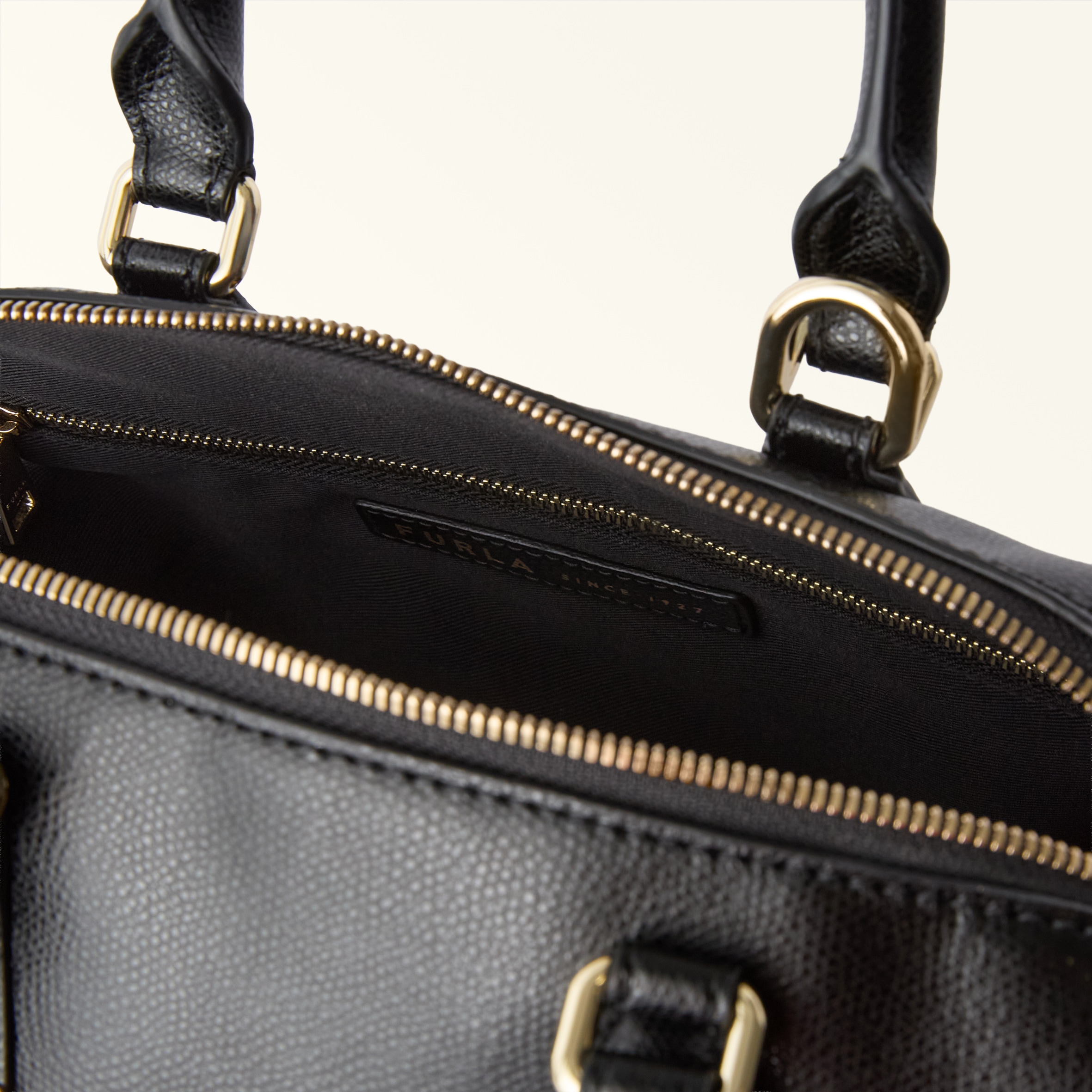 Furla Olivia