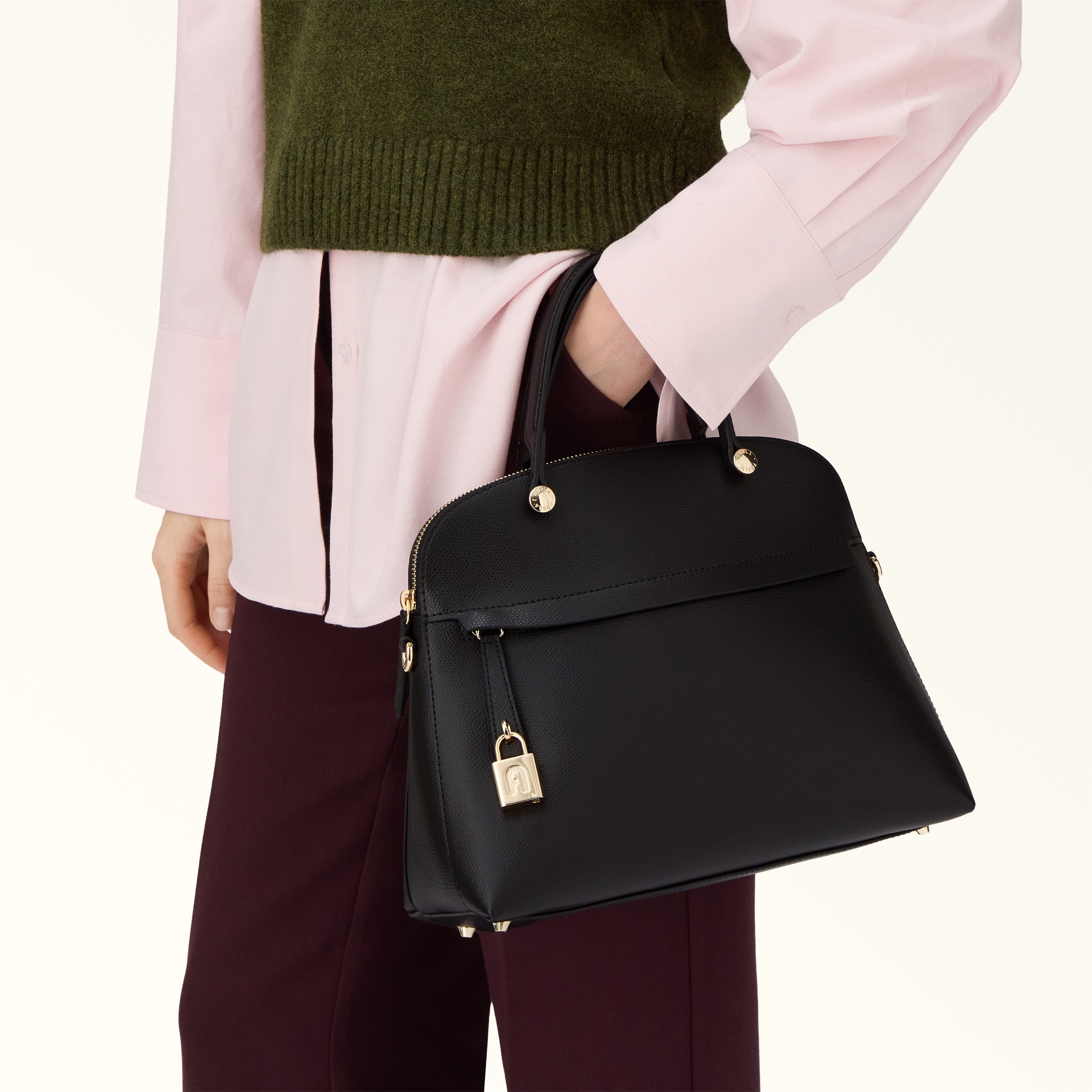ハンドバッグ M NERO Furla Piper | Furla JP