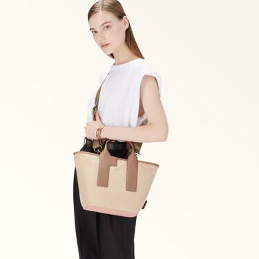 美品☆FURLA／フルラ☆M TOTE BAG☆BALLERINA-i