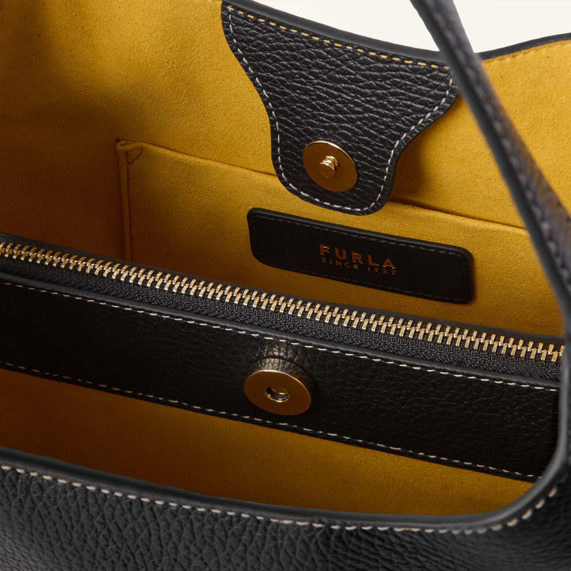 Shoulder Bag M Nero Furla Primrose