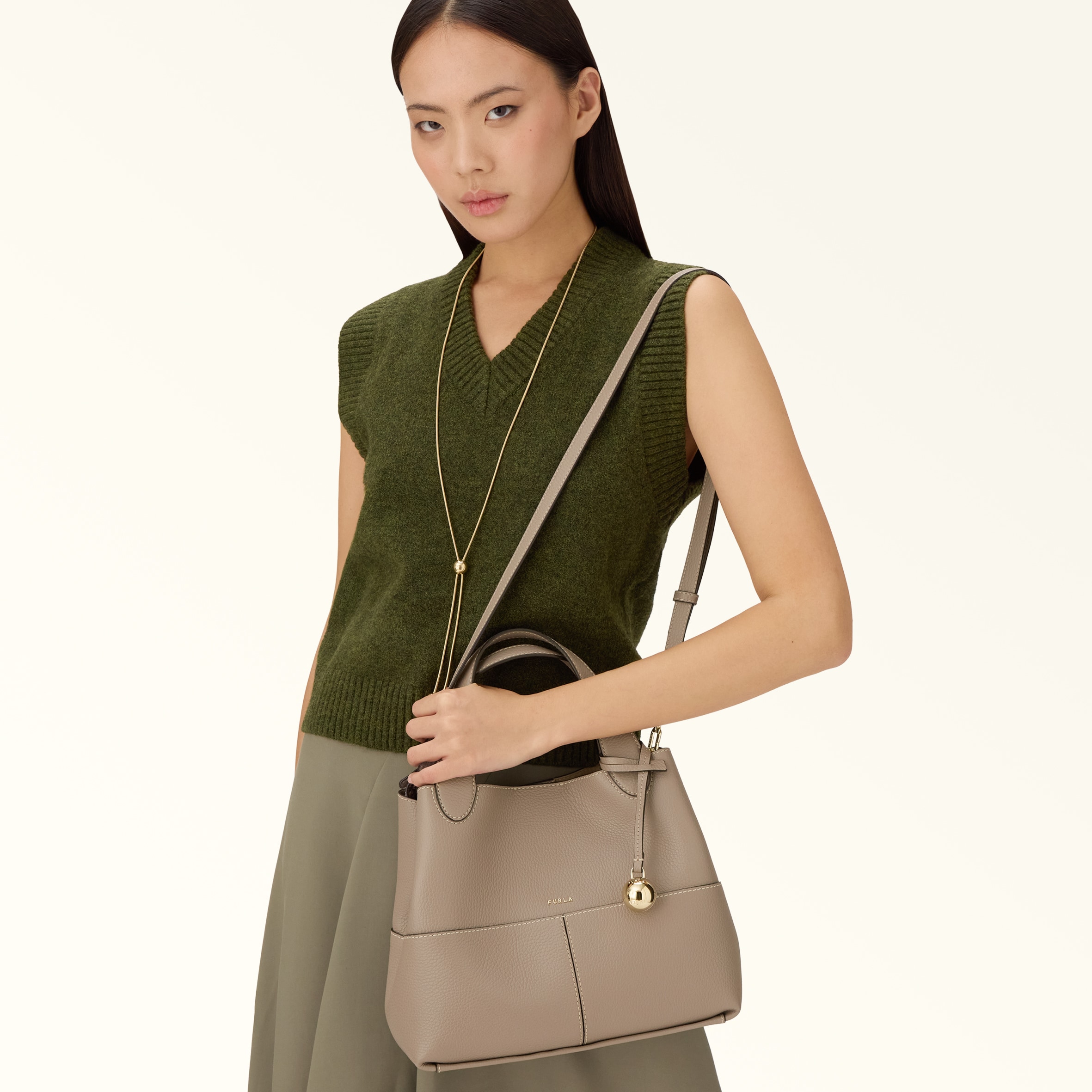 トートバッグ M STUCCO GRAY Furla Primrose | Furla JP