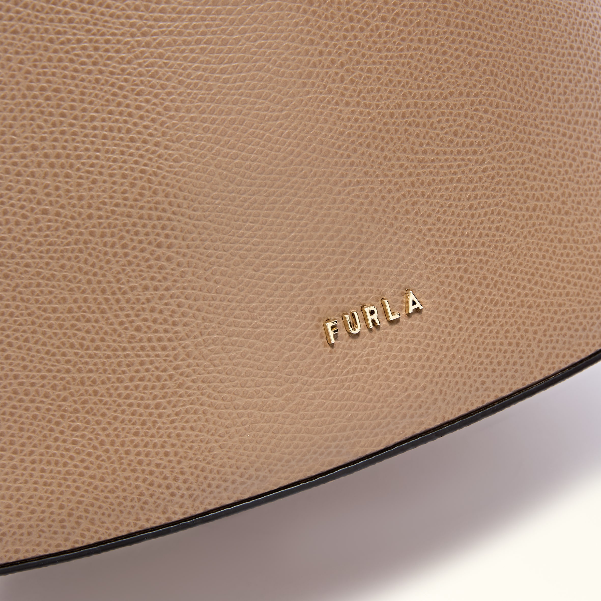 Bucket Bag S TOFFEE Furla Roxie | Furla US