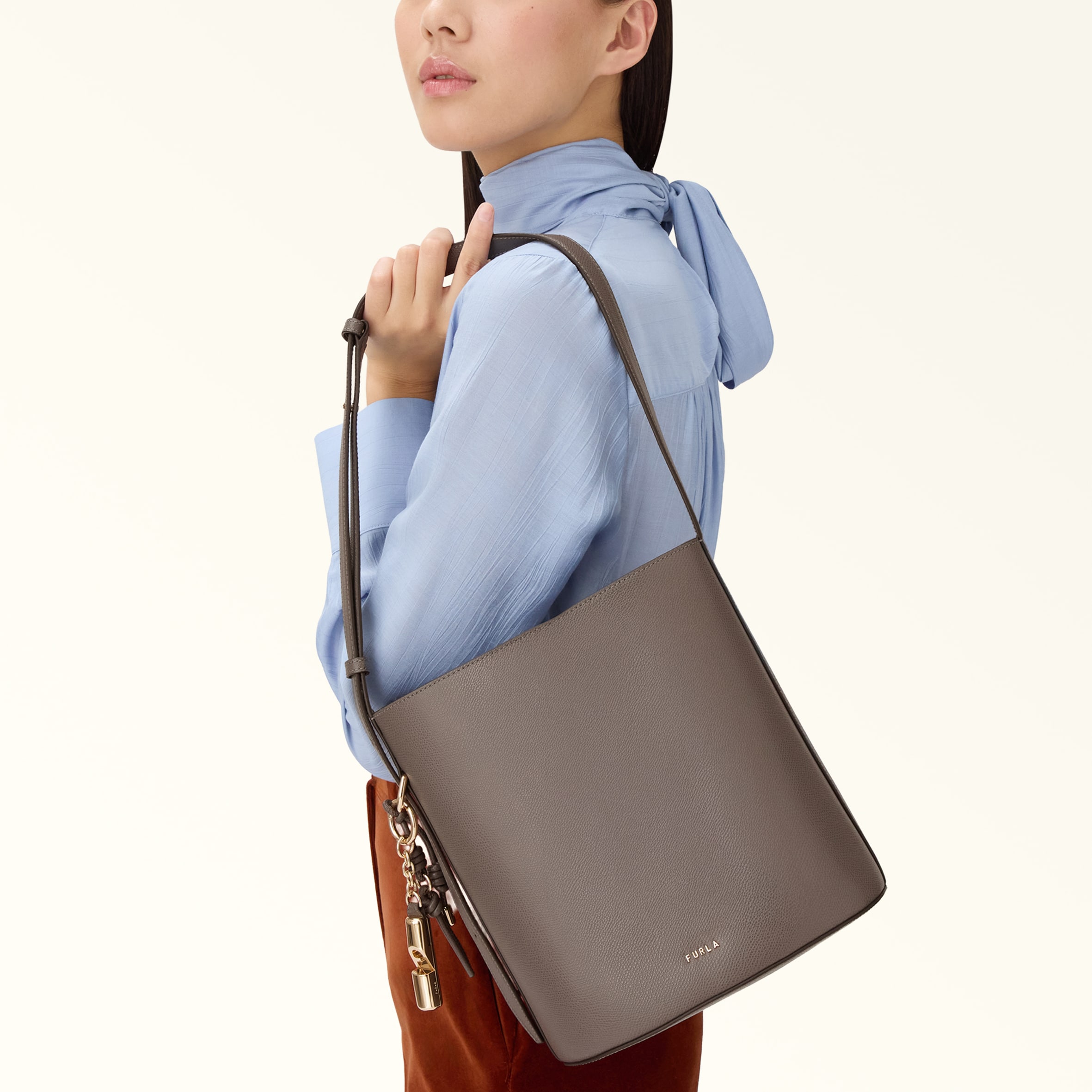 FURLA ROXIE 水桶包 S