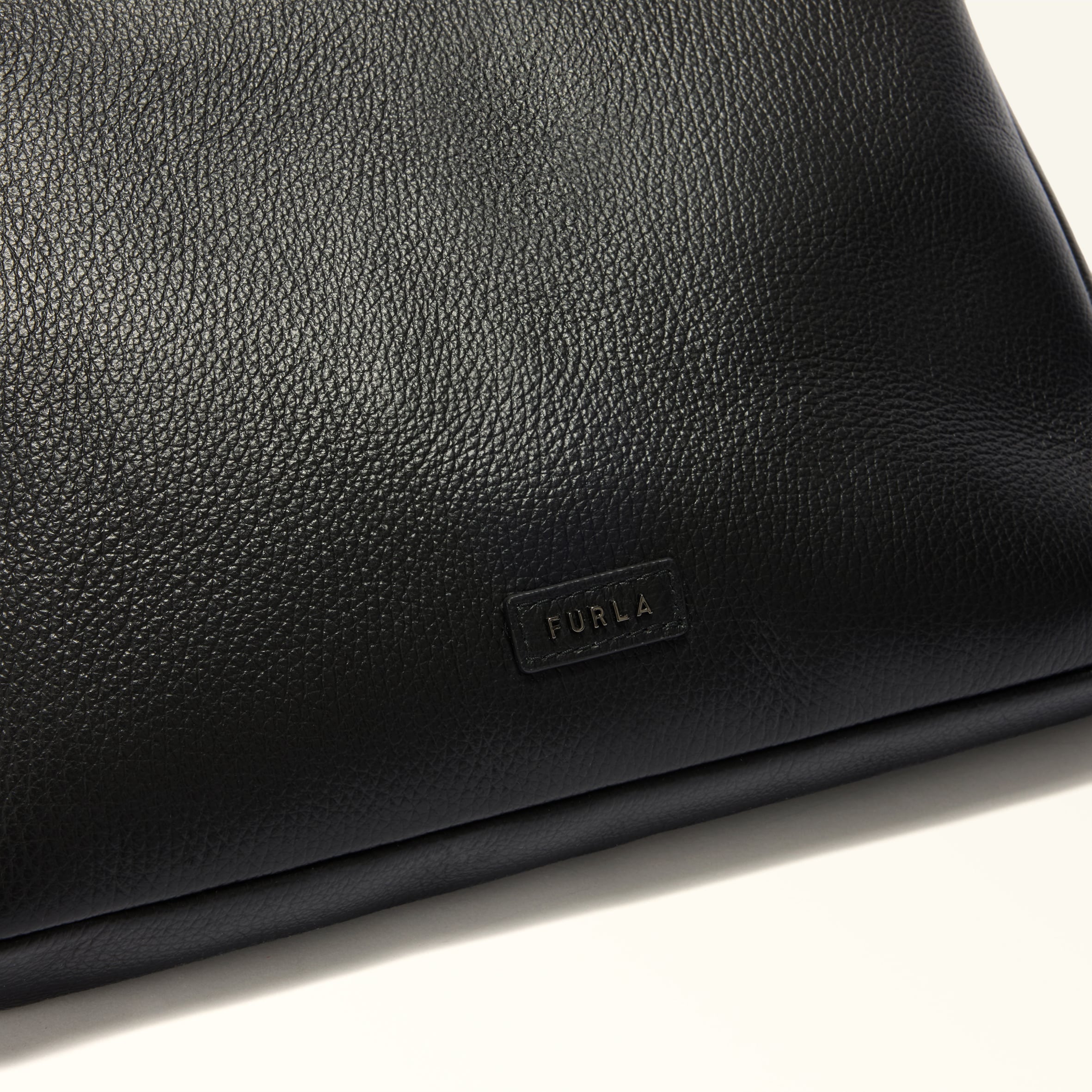 Crossbody M Nero Furla Man Cosmo