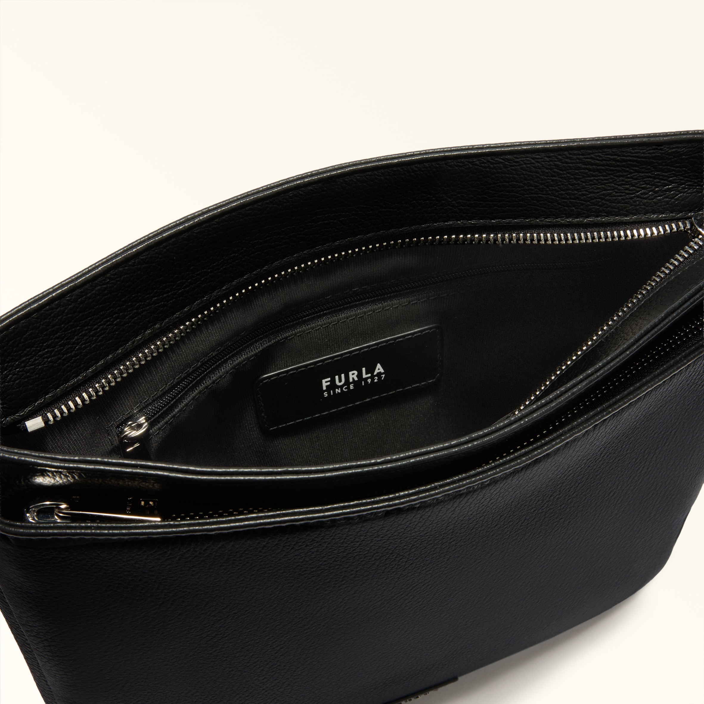 Crossbody M Nero Furla Man Cosmo