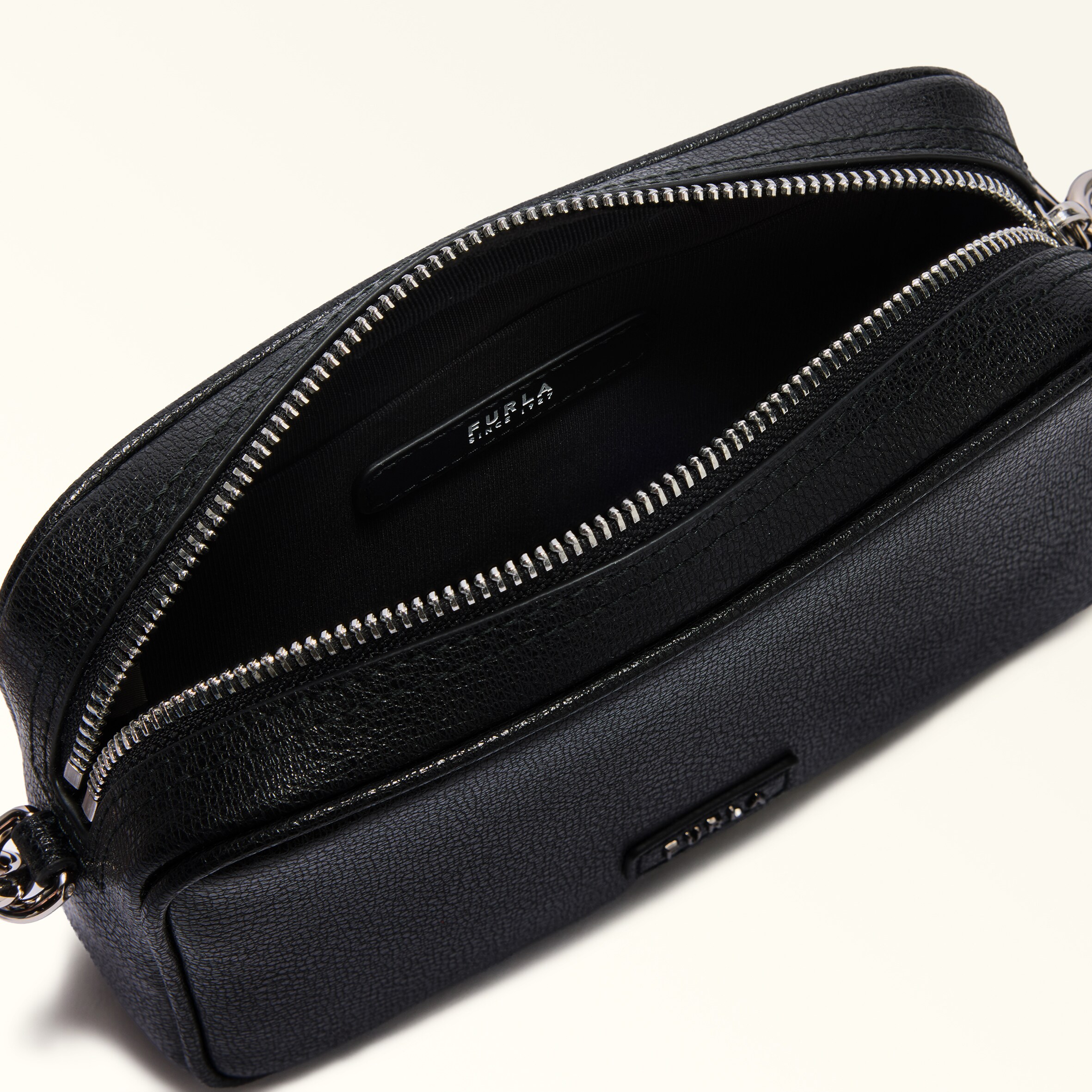 クロスボディ MINI NERO Furla Man Cosmo | Furla JP
