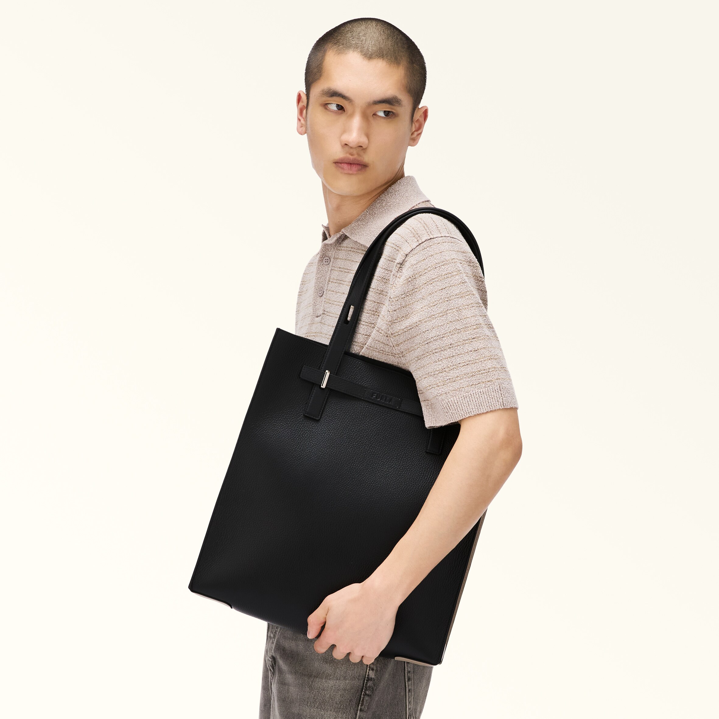 トートバッグ L NERO+LINEN Furla Man Giove | Furla JP
