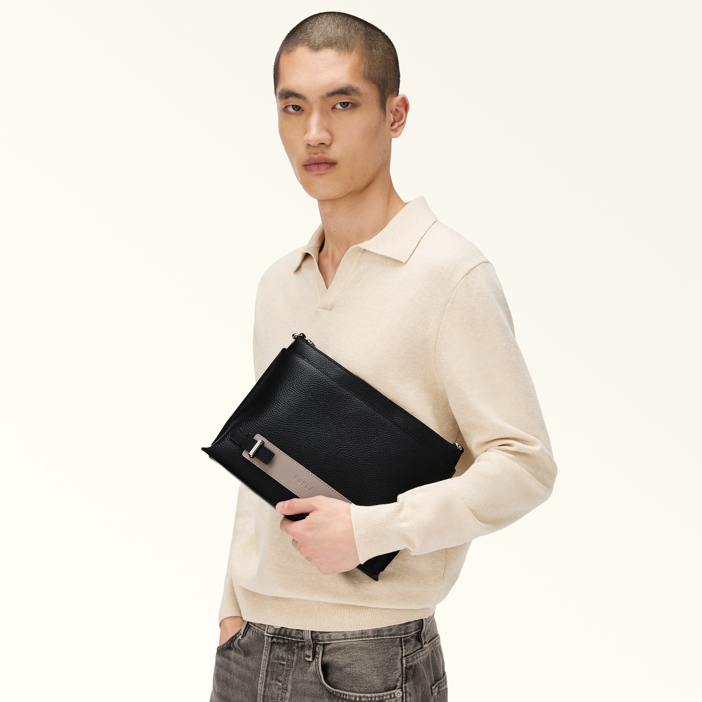 クロスボディ M NERO+LINEN Furla Man Giove | Furla JP