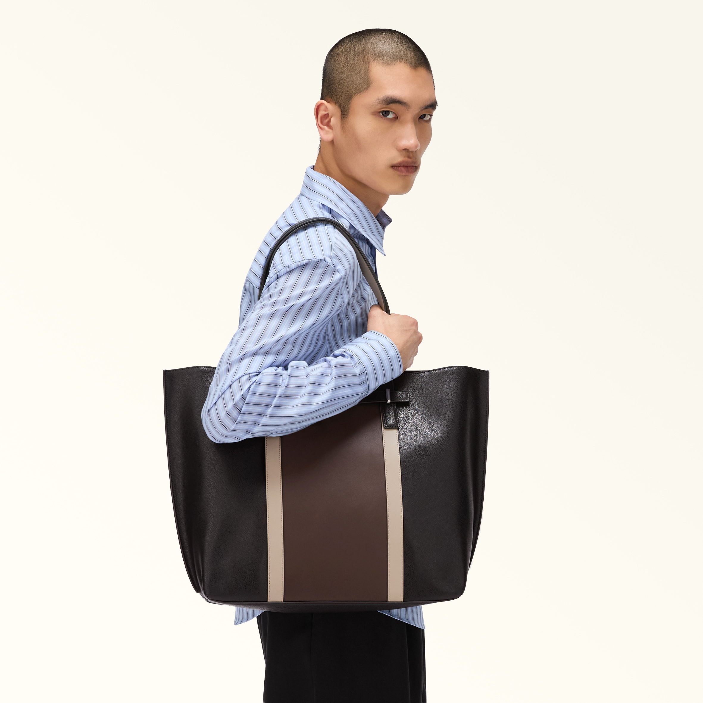 トートバッグ XL TONI URBAN GRAY+PAPRIKA Furla Man Giove | Furla JP