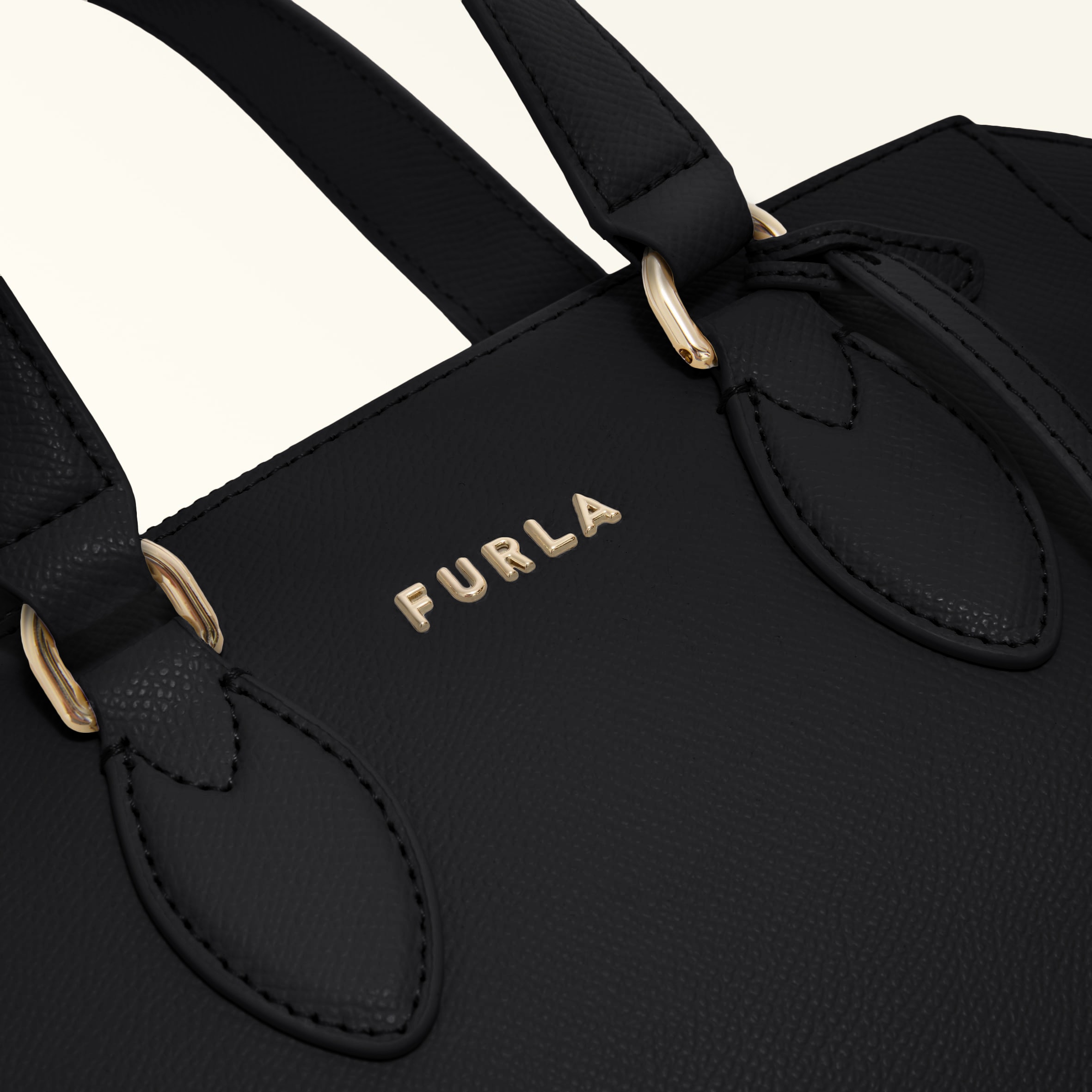 サッチェルバッグ MINI NERO Furla Minerva | Furla JP