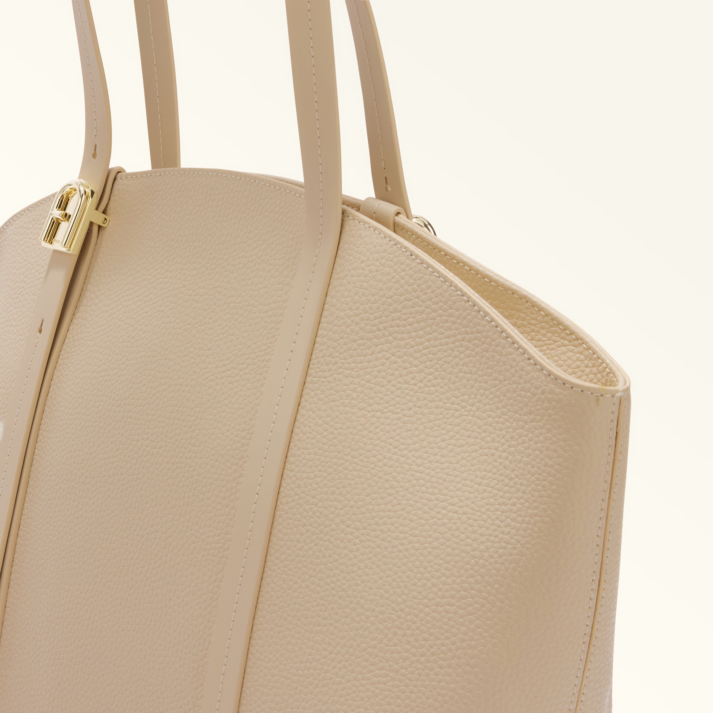 Furla Planeta