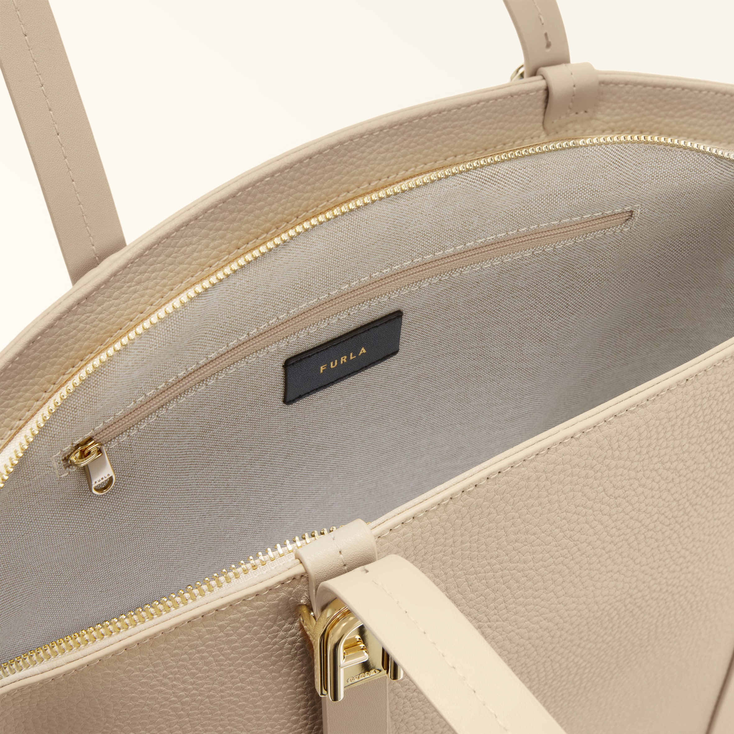 Furla Planeta