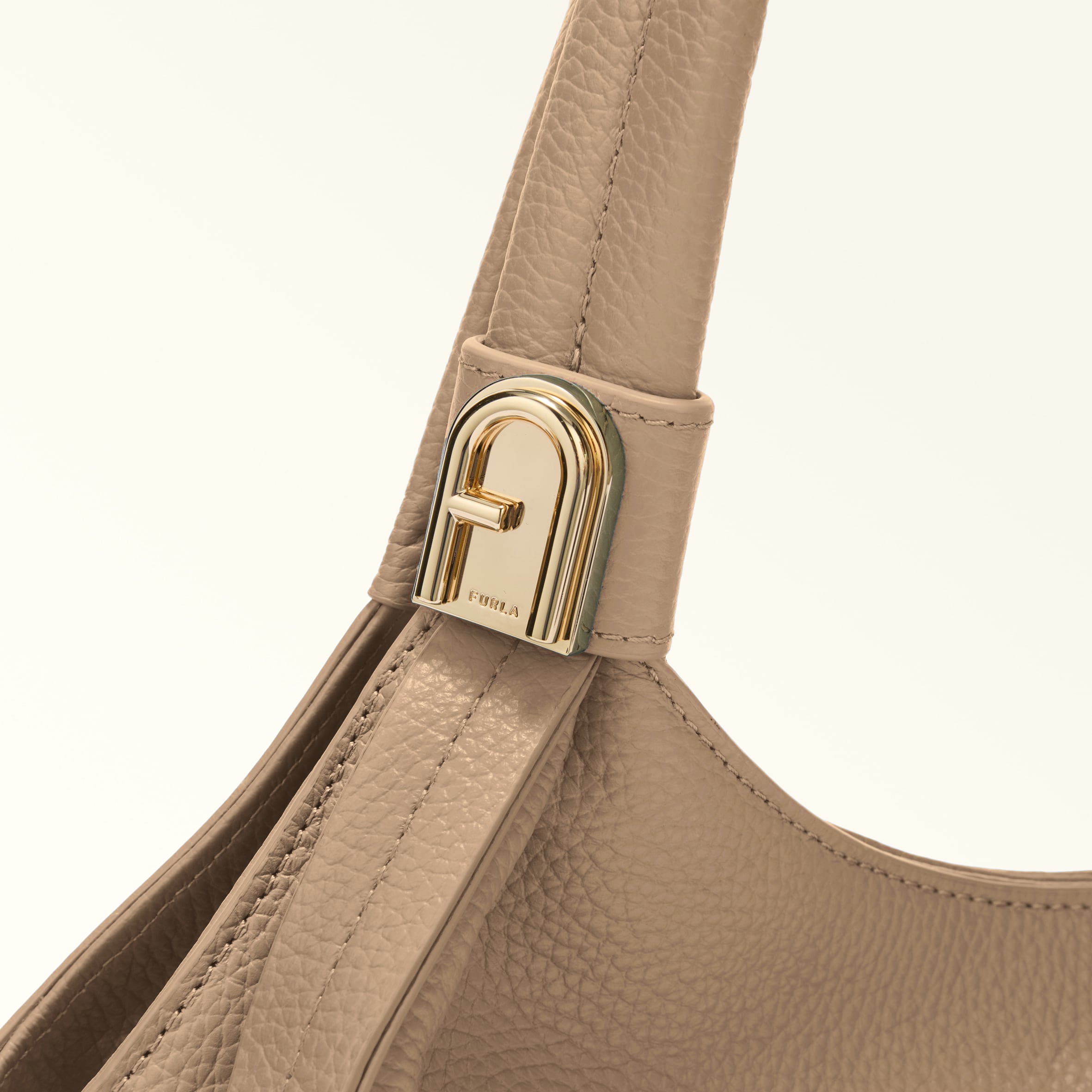 Shoulder Bag M TAUPE Furla Planeta | Furla PL
