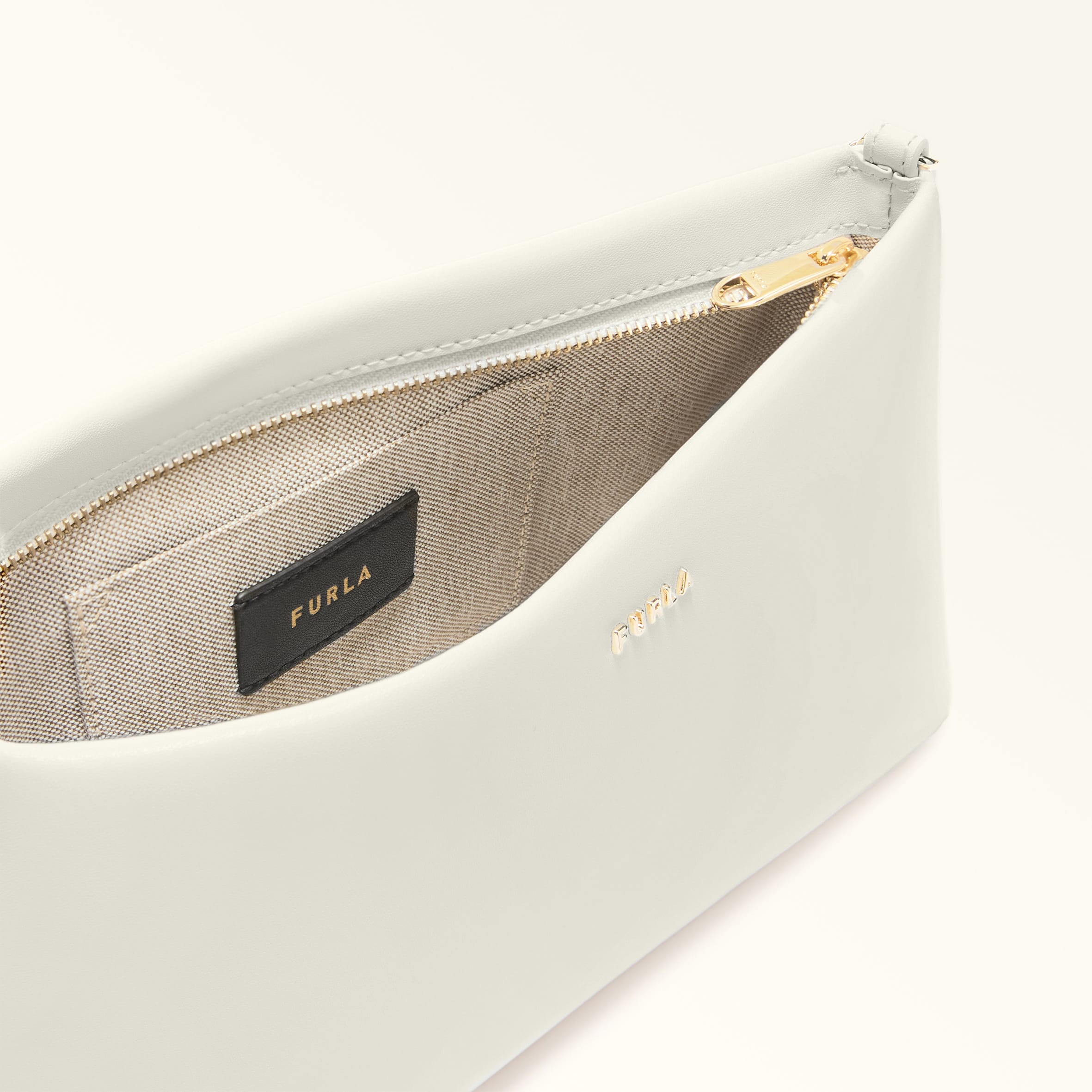 Furla Classic