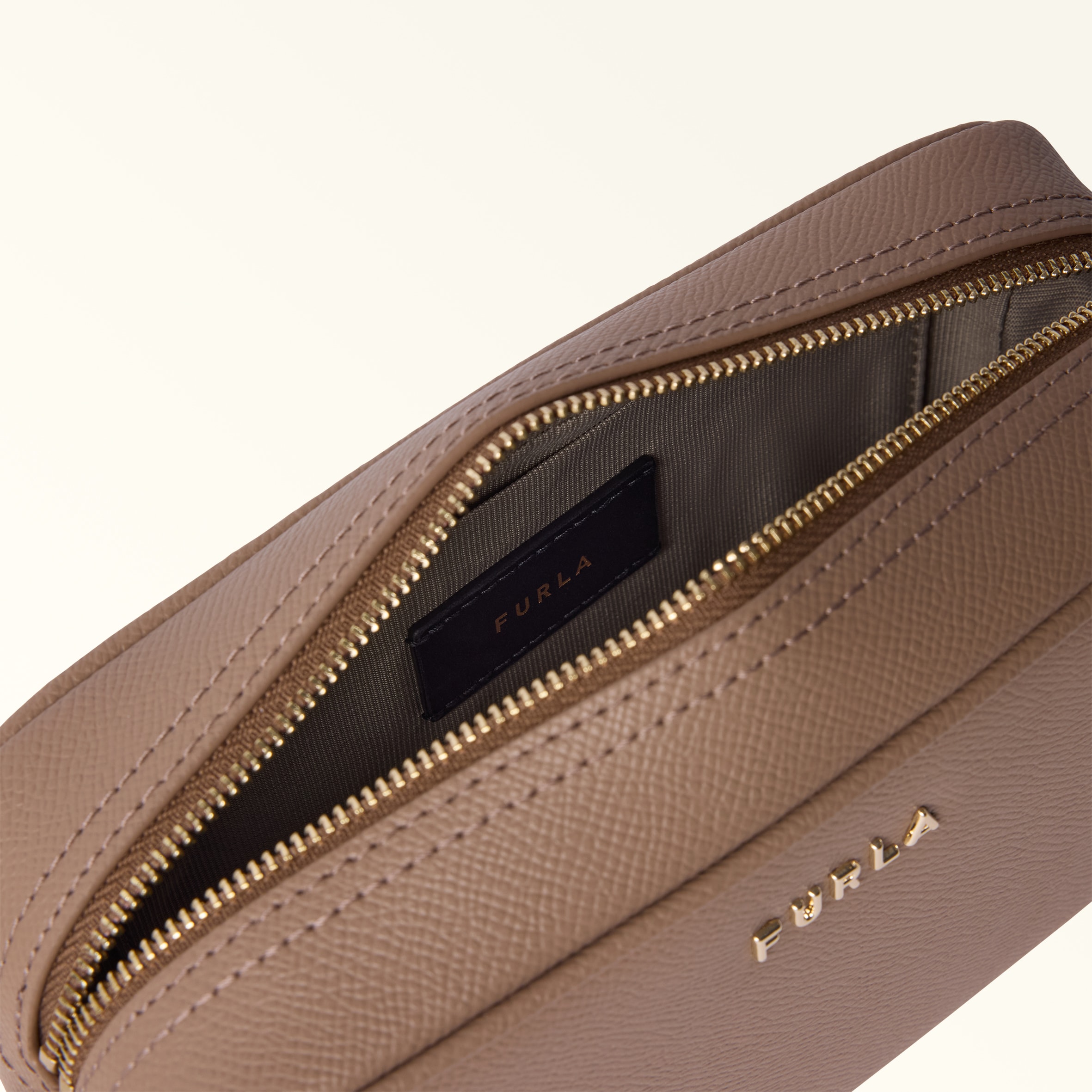 Furla Classic