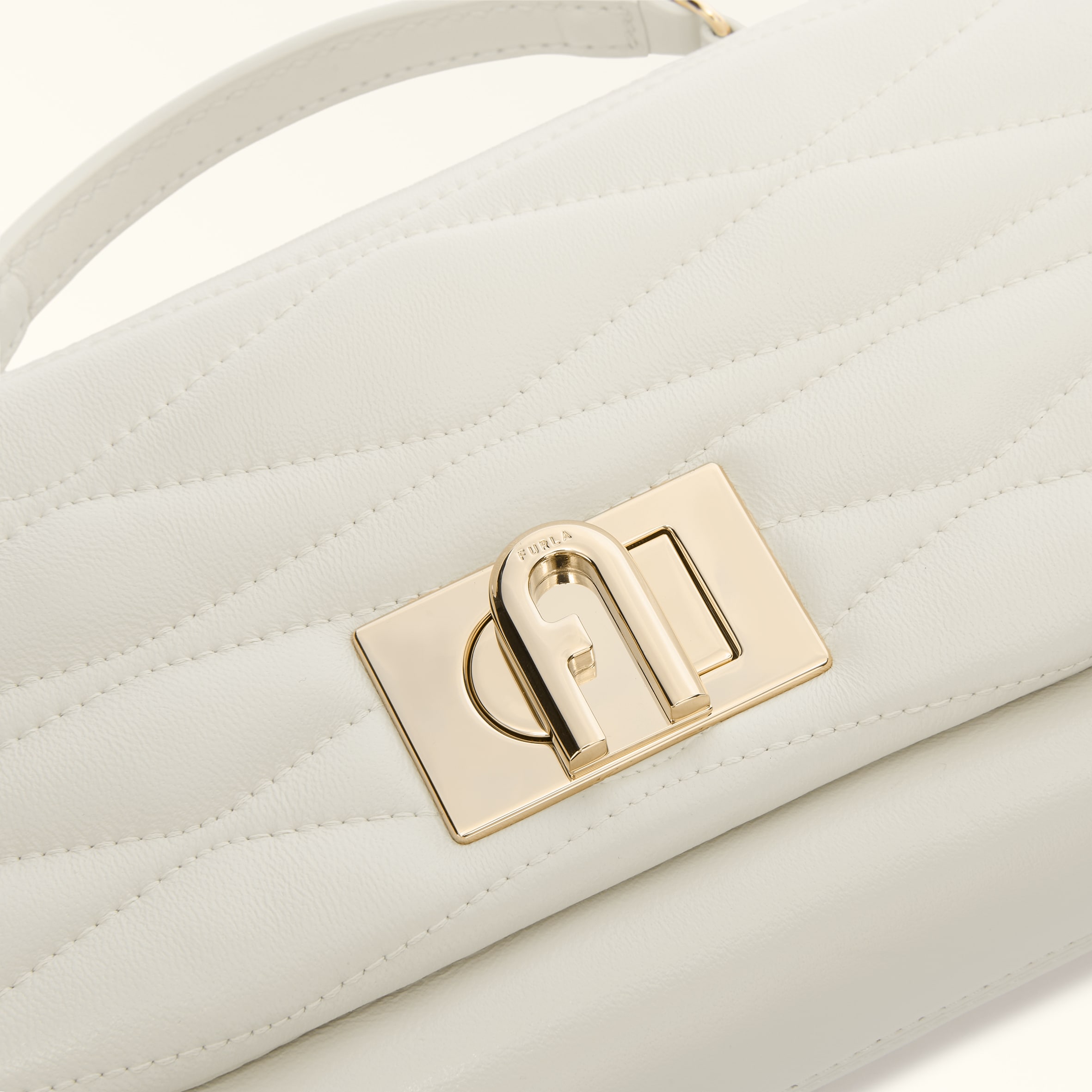 FURLA アマッツォーネ　白 Mini Bag PANNA Furla 1927 | Furla US