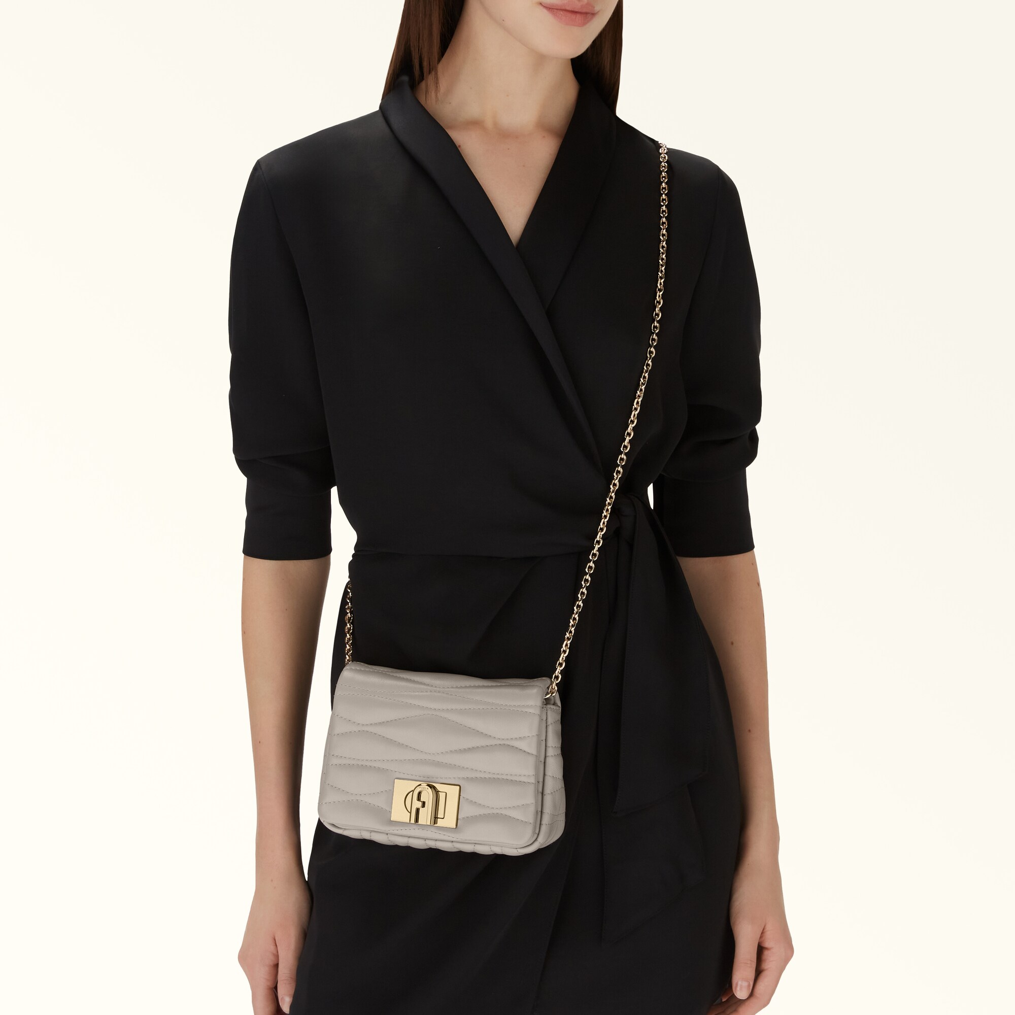 ミニショルダーバッグ人気ブランドおすすめ｜FURLA（フルラ）