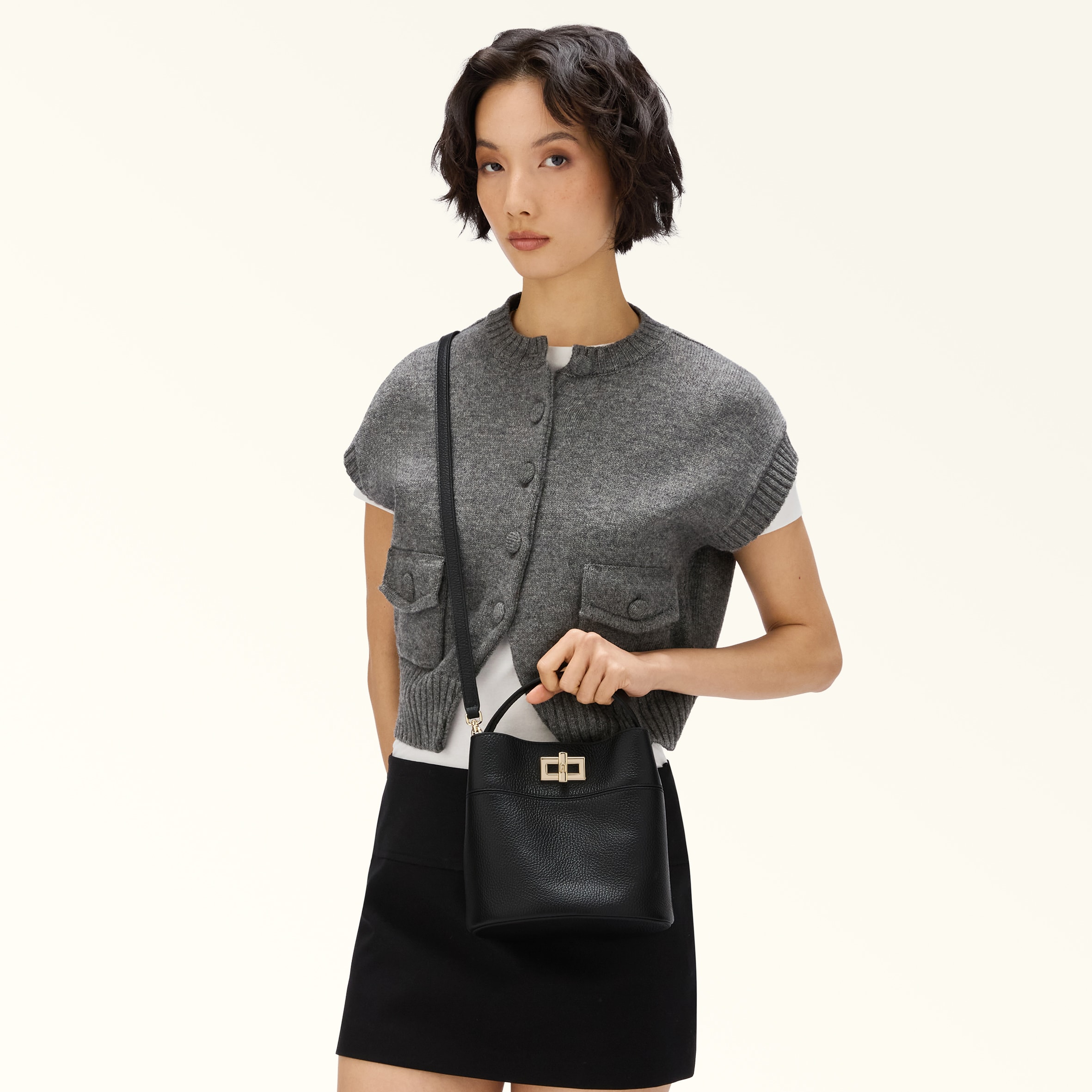Bucket Bag NERO Furla Amelia | Furla US