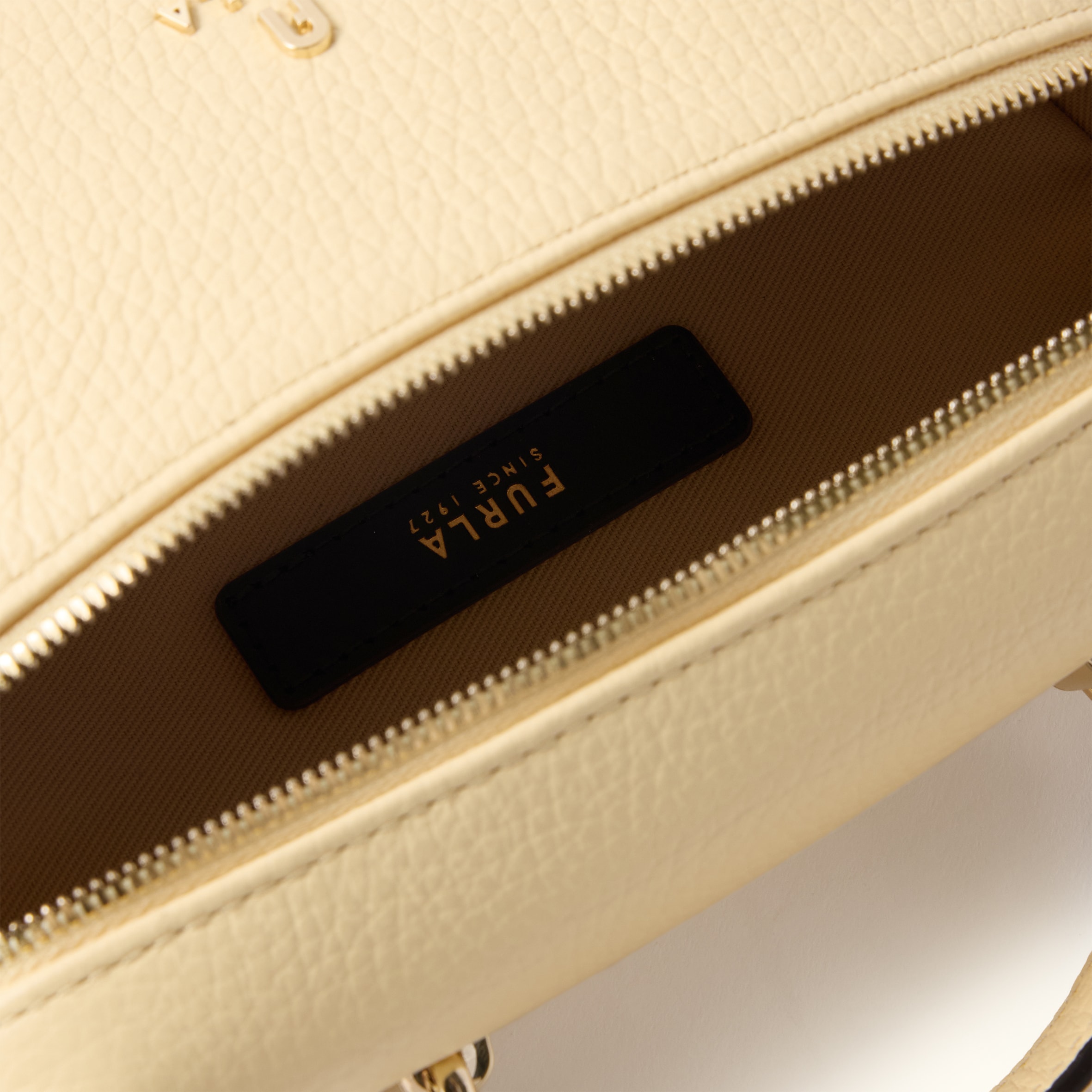 Furla Camelia