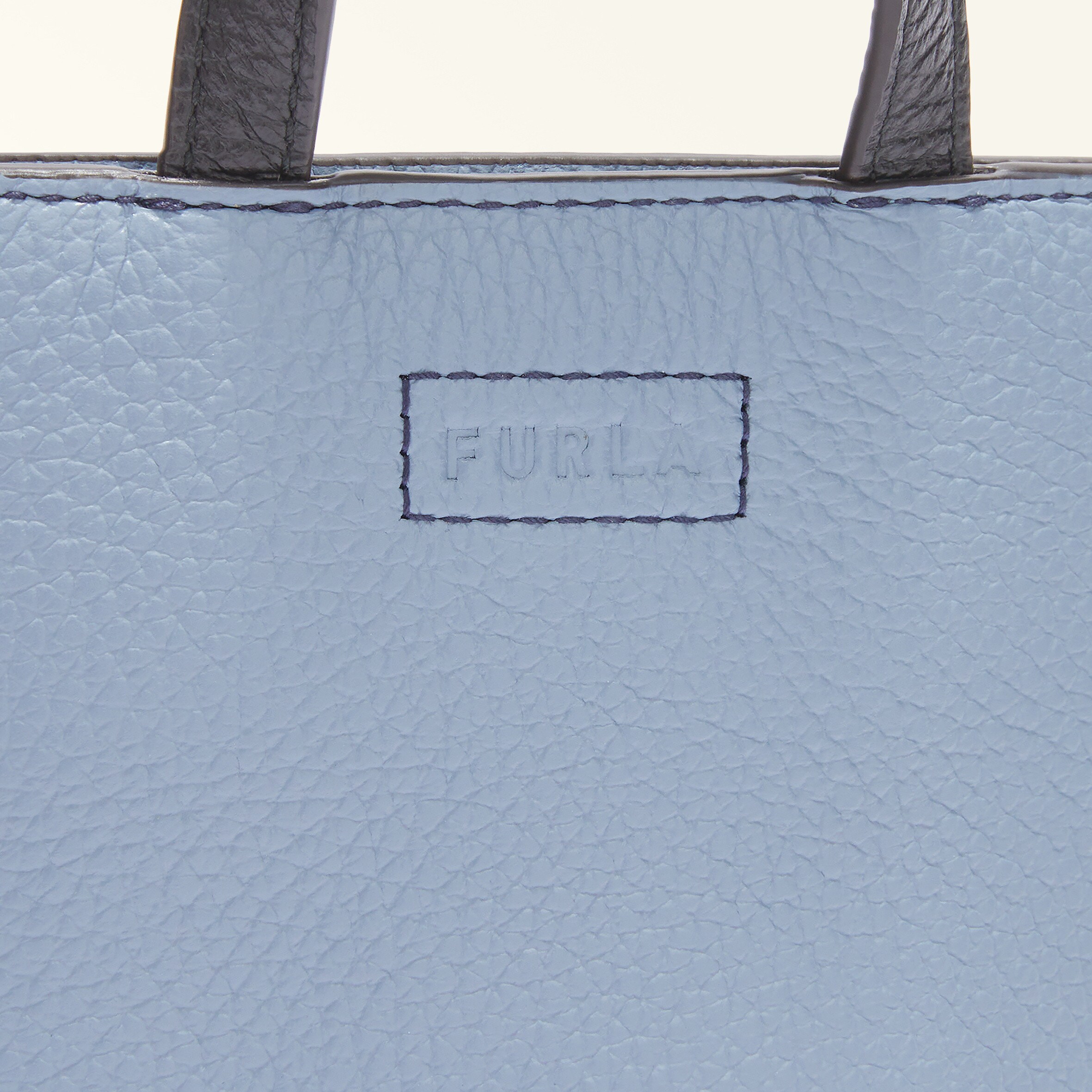 Furla Camelia