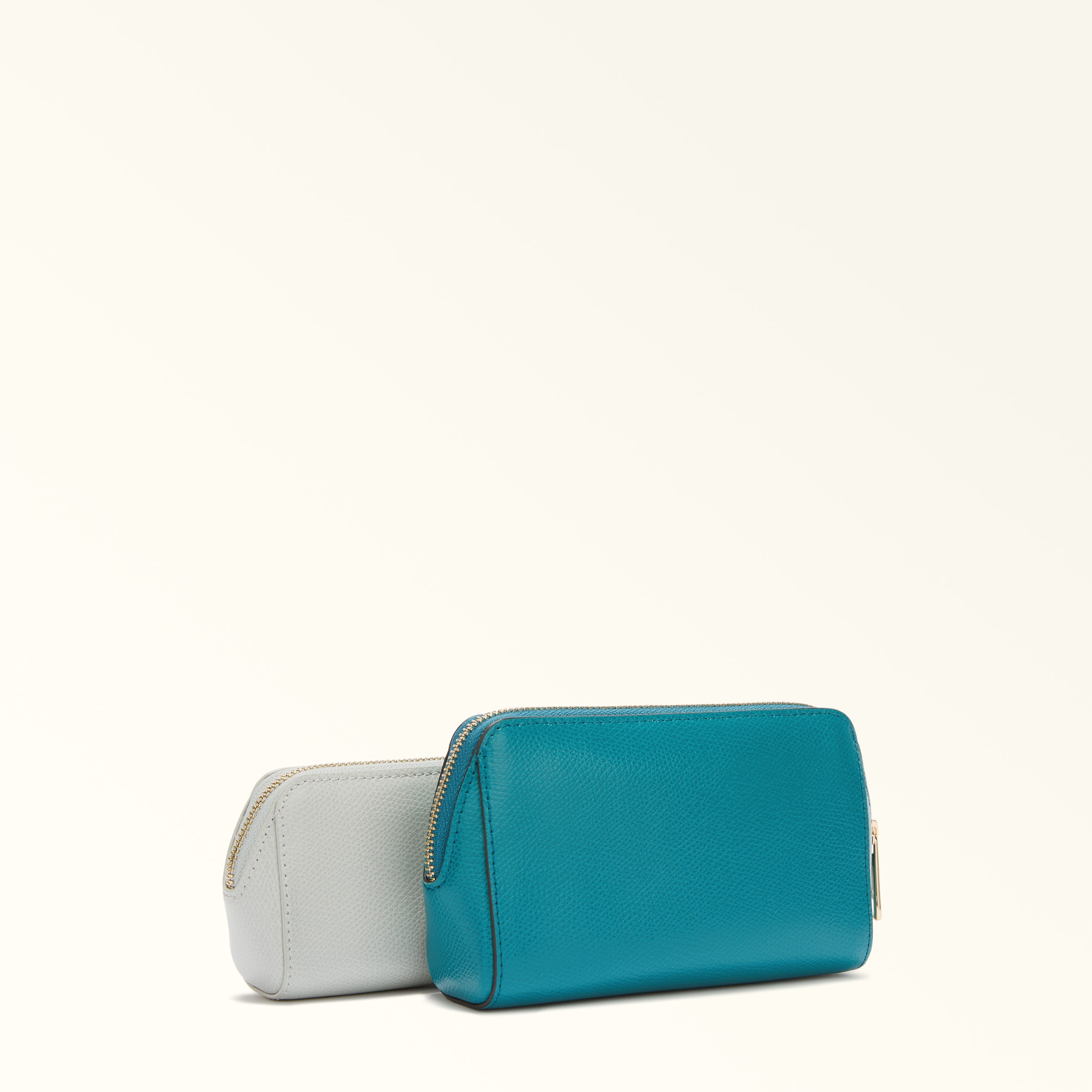 Cosmetic Case AMATORE BLUE+COLOR CRISTALLO d Furla Camelia | Furla US