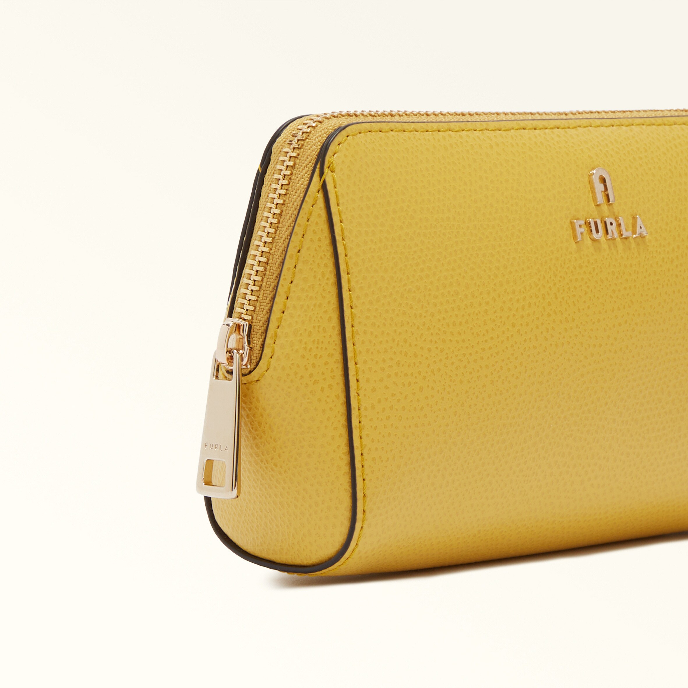 Furla Camelia