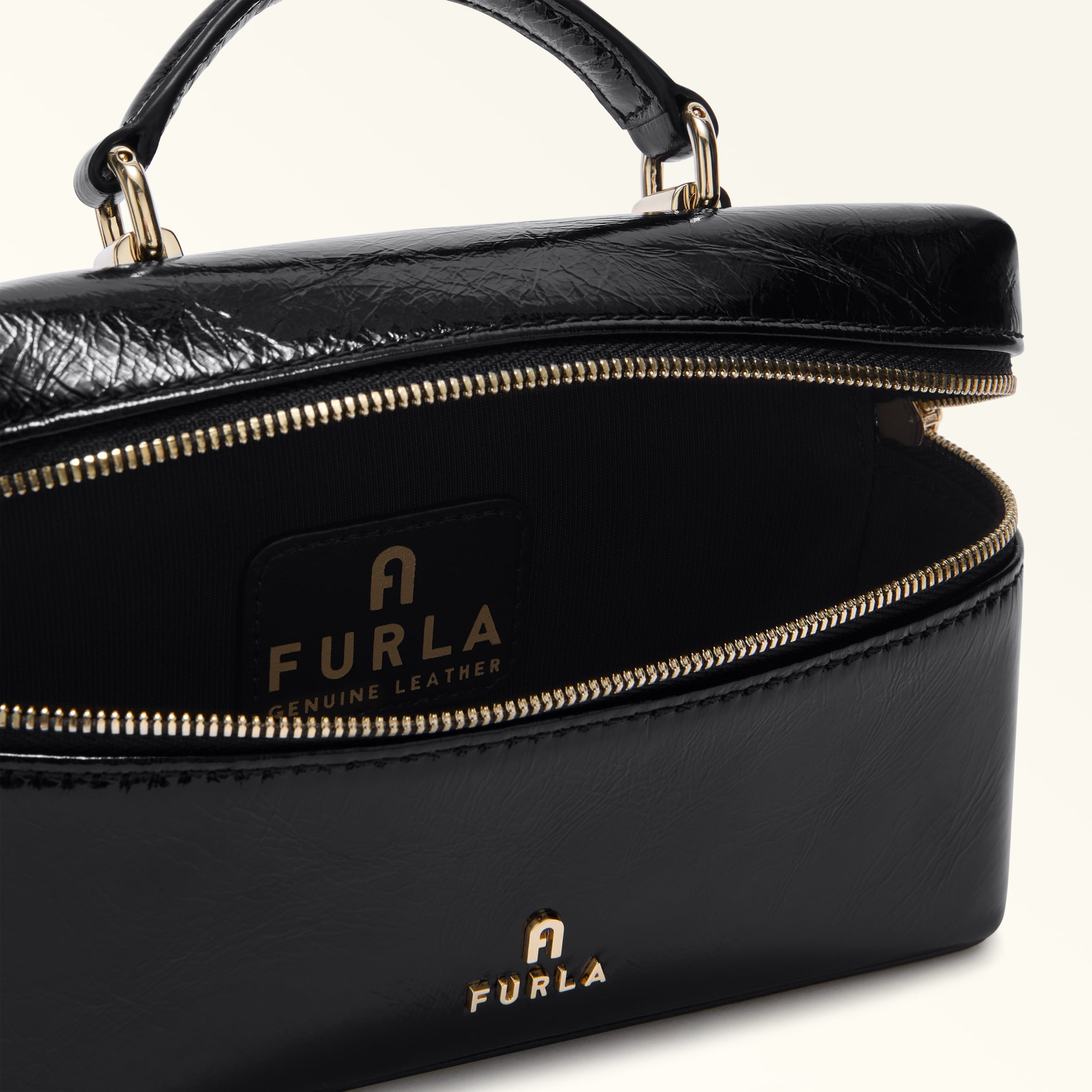 FURLA バッグ FURLA（フルラ） ショルダーバッグ SFERA スフェラ WE00648 HSF000