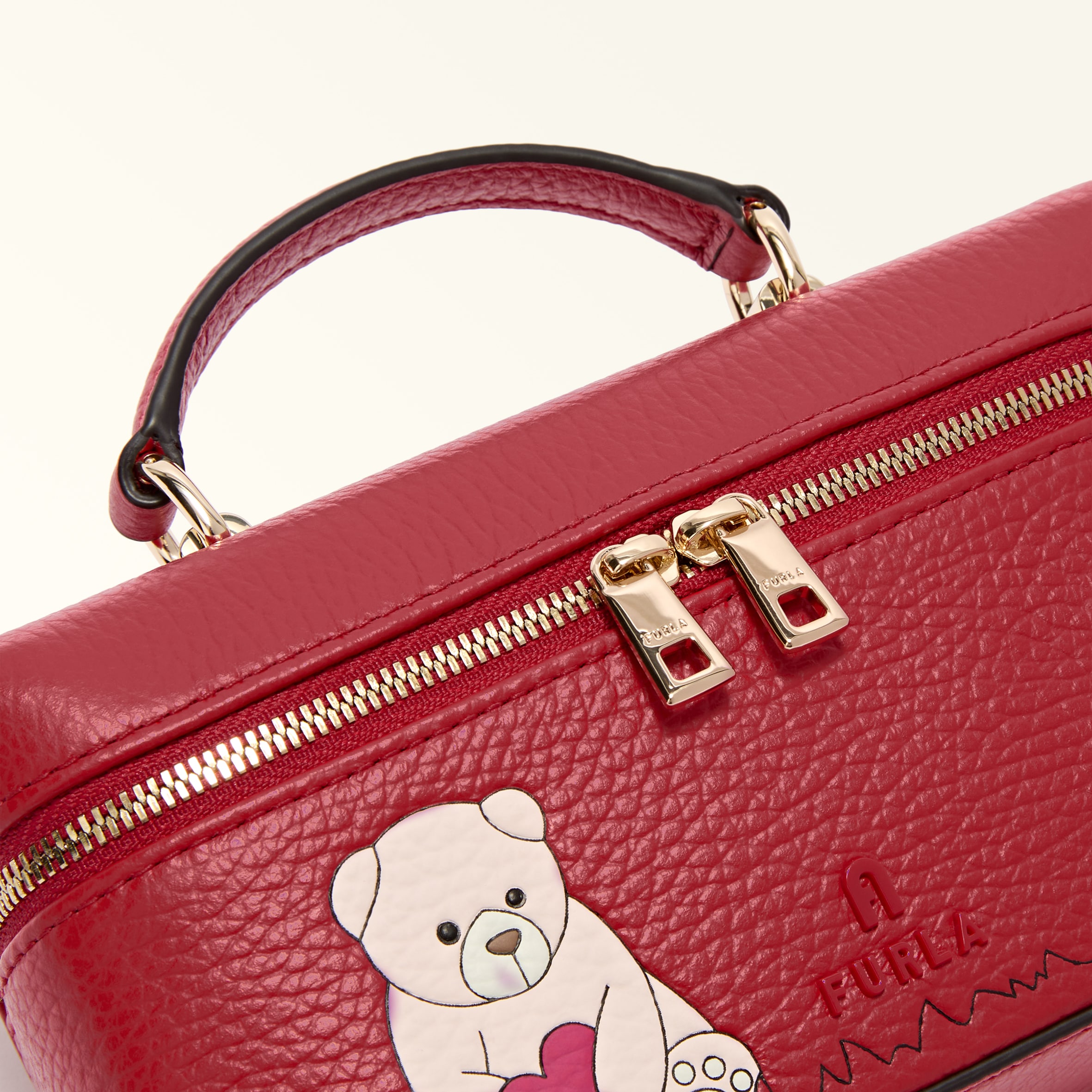 FURLA CAMELIA 迷你包 