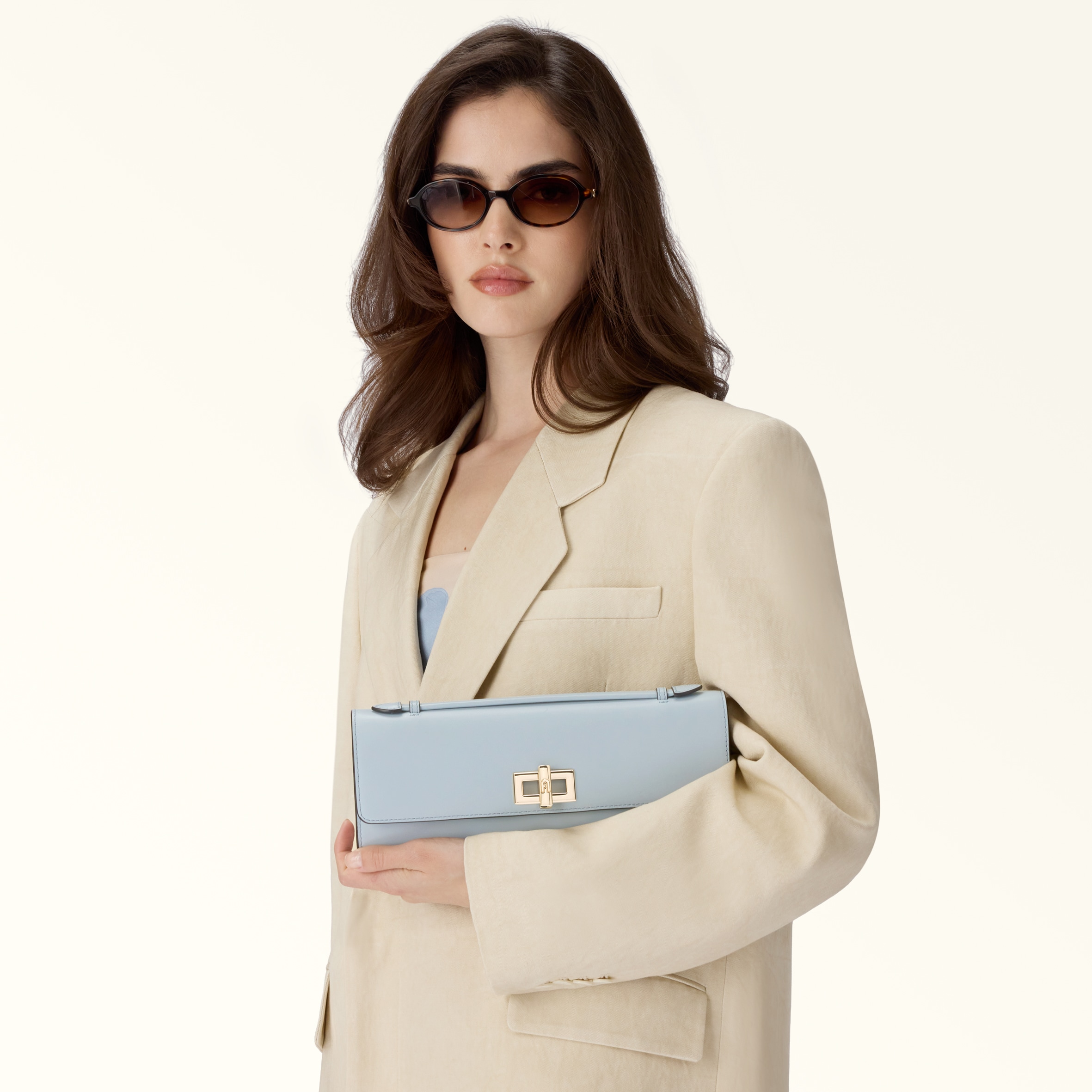 夕灰新品☆FURLA　33MM　R4253118505 WE00841_AX0733_1007_AR300_M1.jpg