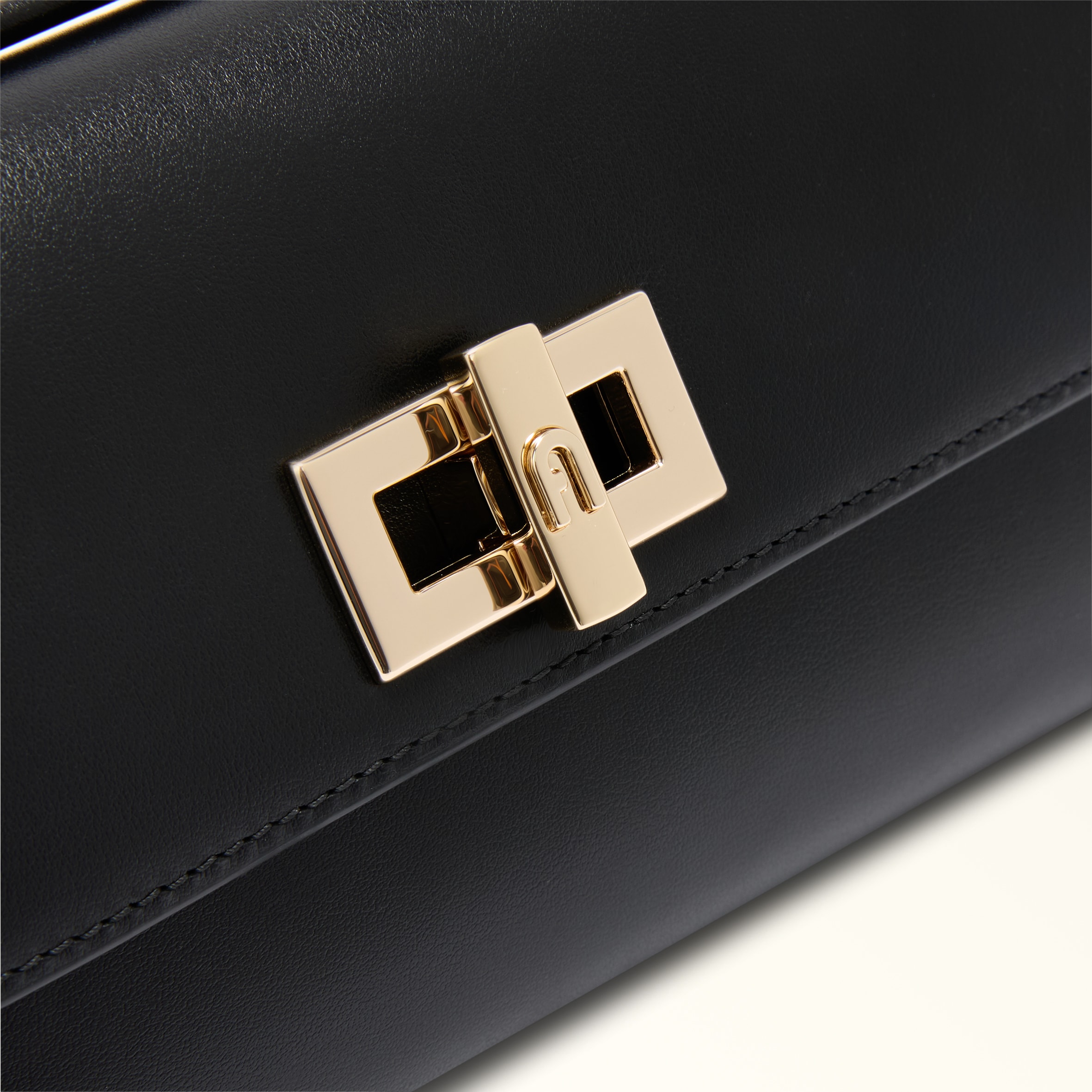 Clutch NERO Furla Clara | Furla US