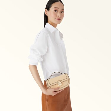 Furla Club 2