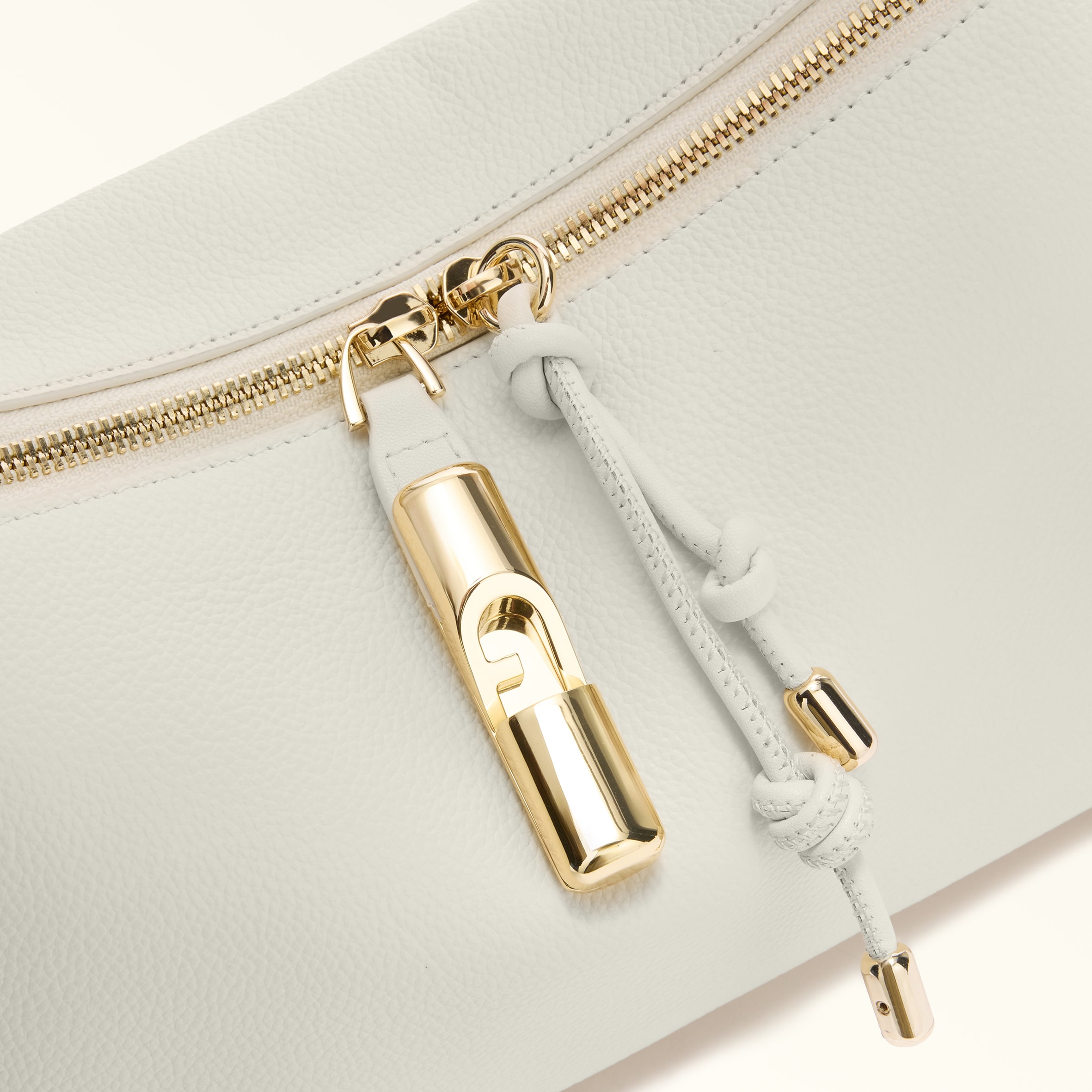 Shoulder Bag PANNA+BRANDY Furla Debby | Furla US
