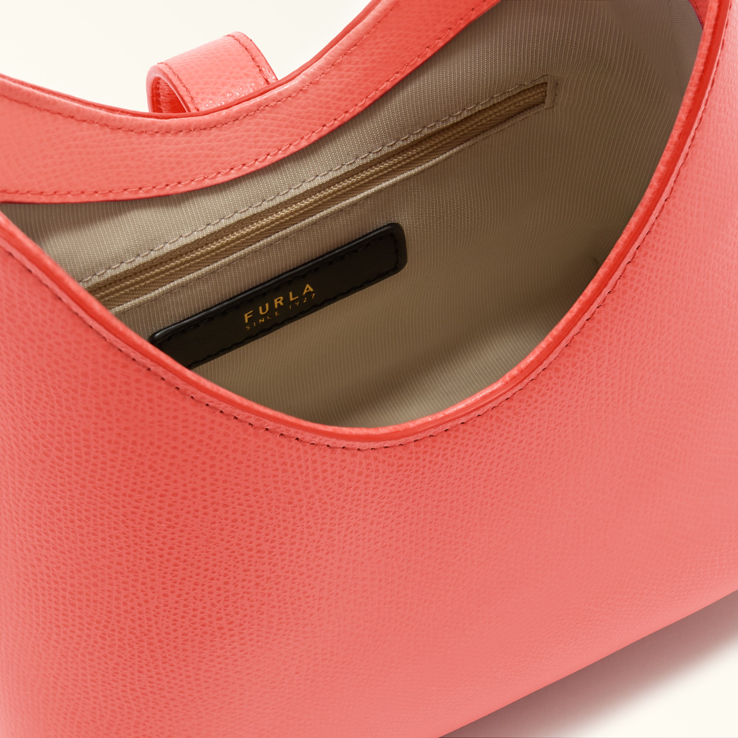 Furla Iride