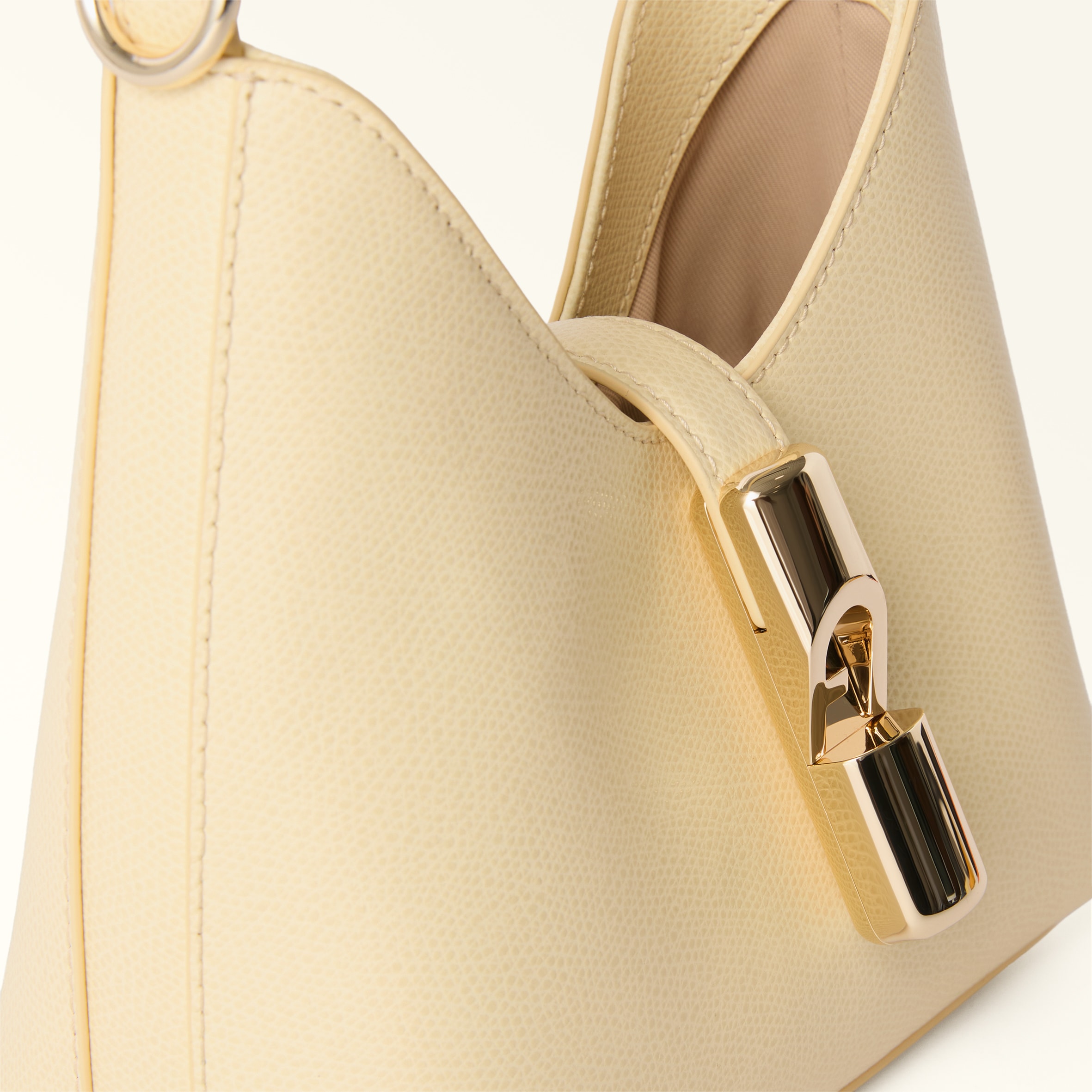 FURLA IRIDE 迷你包 M