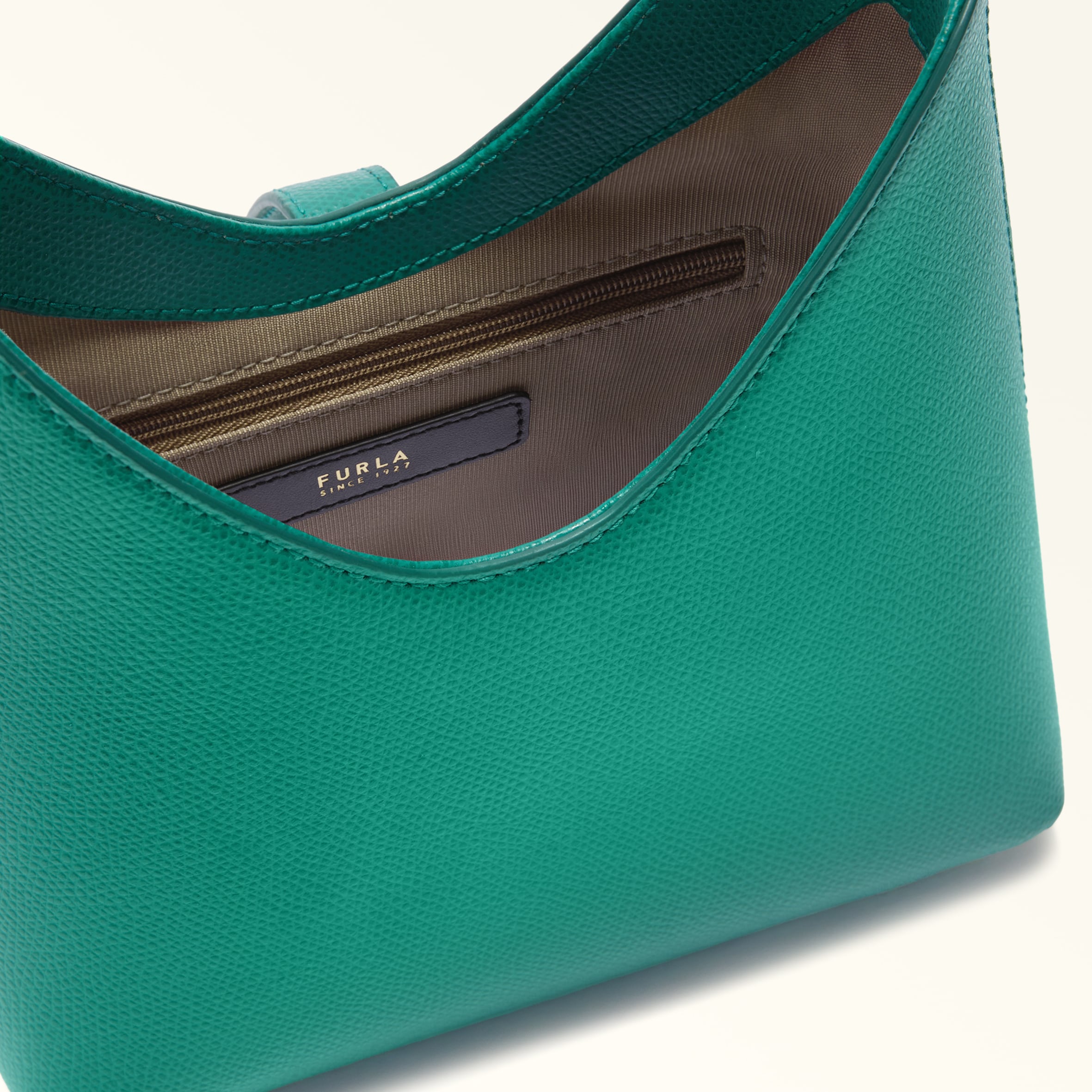 FURLA IRIDE 迷你包 M