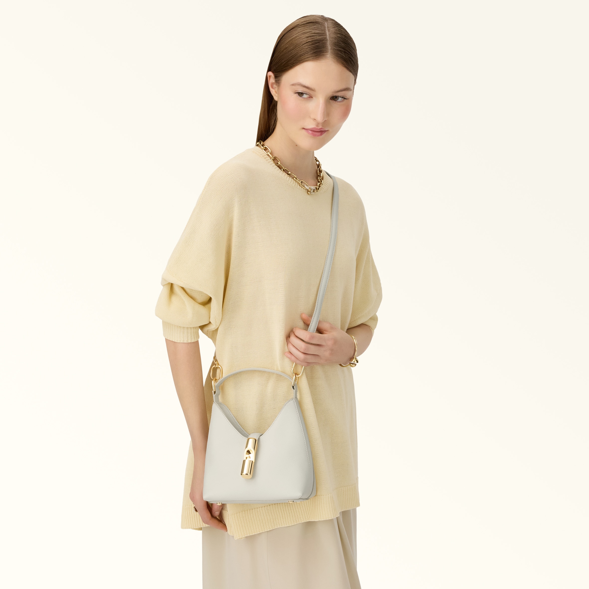 FURLA IRIDE ミニバッグ　イリデ FURLA（フルラ） ハンドバッグ IRIDE MINI HOBO Shoulder Bag イリデ