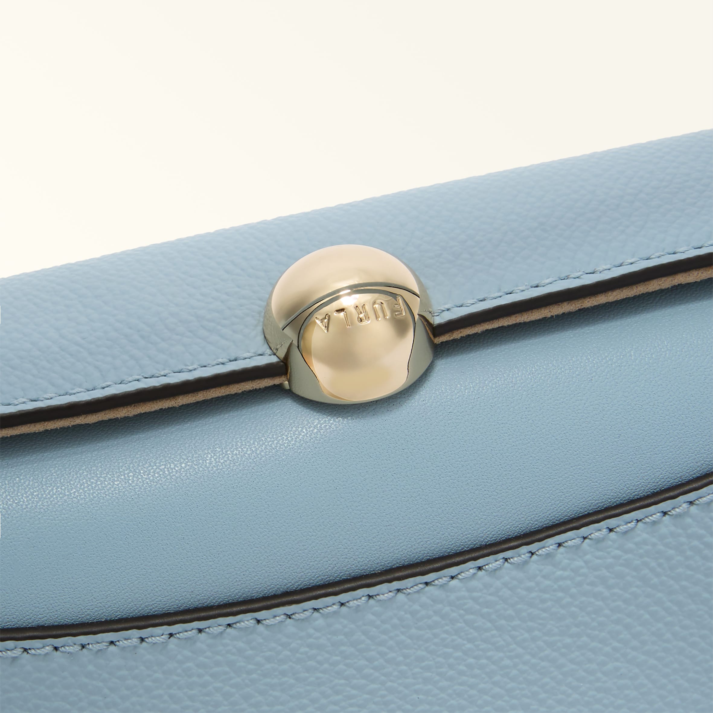 Boston Bag CARTA DA ZUCCHERO Furla Nicole | Furla US