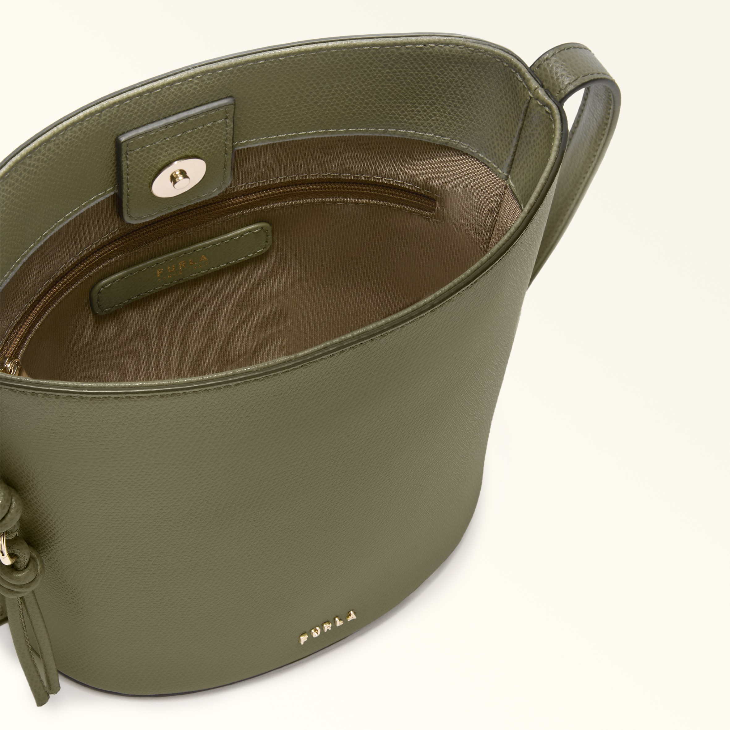 FURLA ROXIE BUCKET BAG M