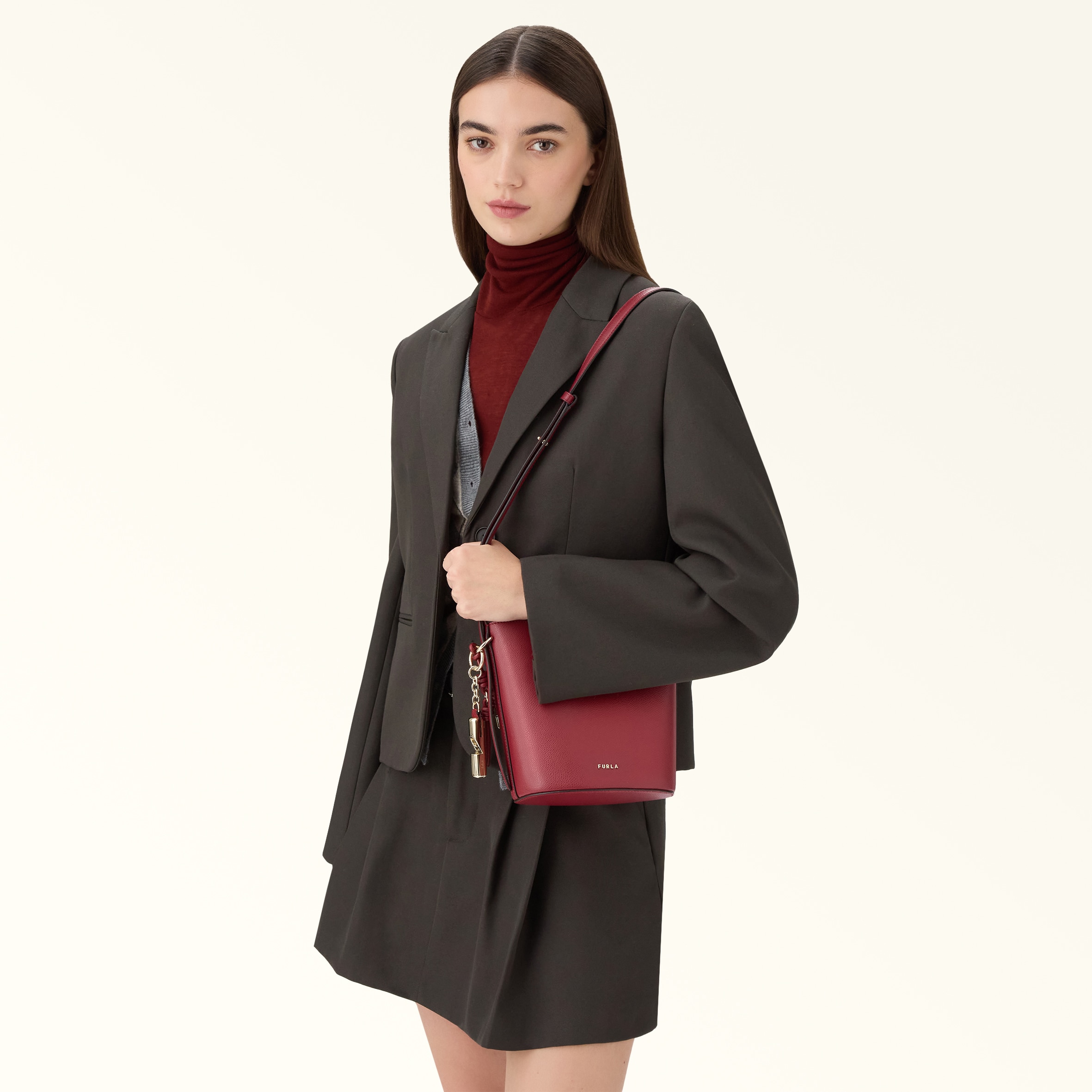 FURLA ROXIE 水桶包 M