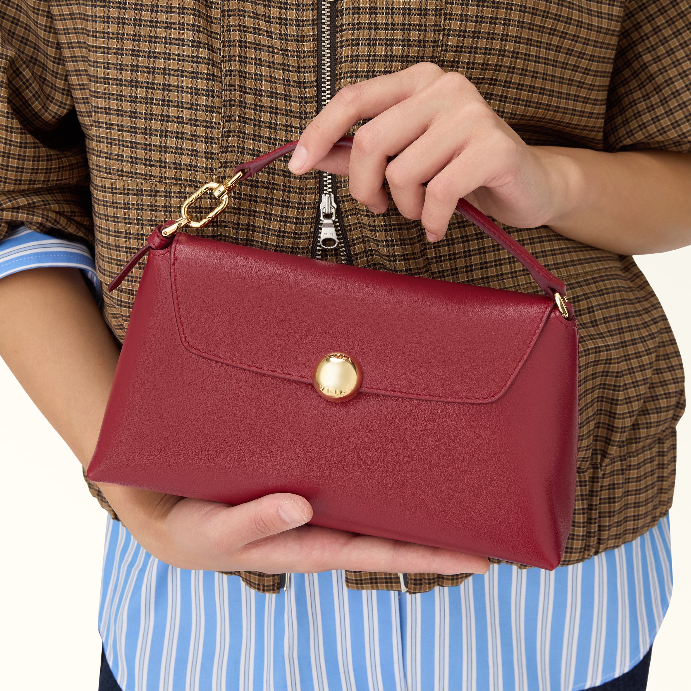 イチゴFURLAパイパーS Amazon | [フルラ] ハンドバッグ ショルダーバッグ パイパー Sサイズ