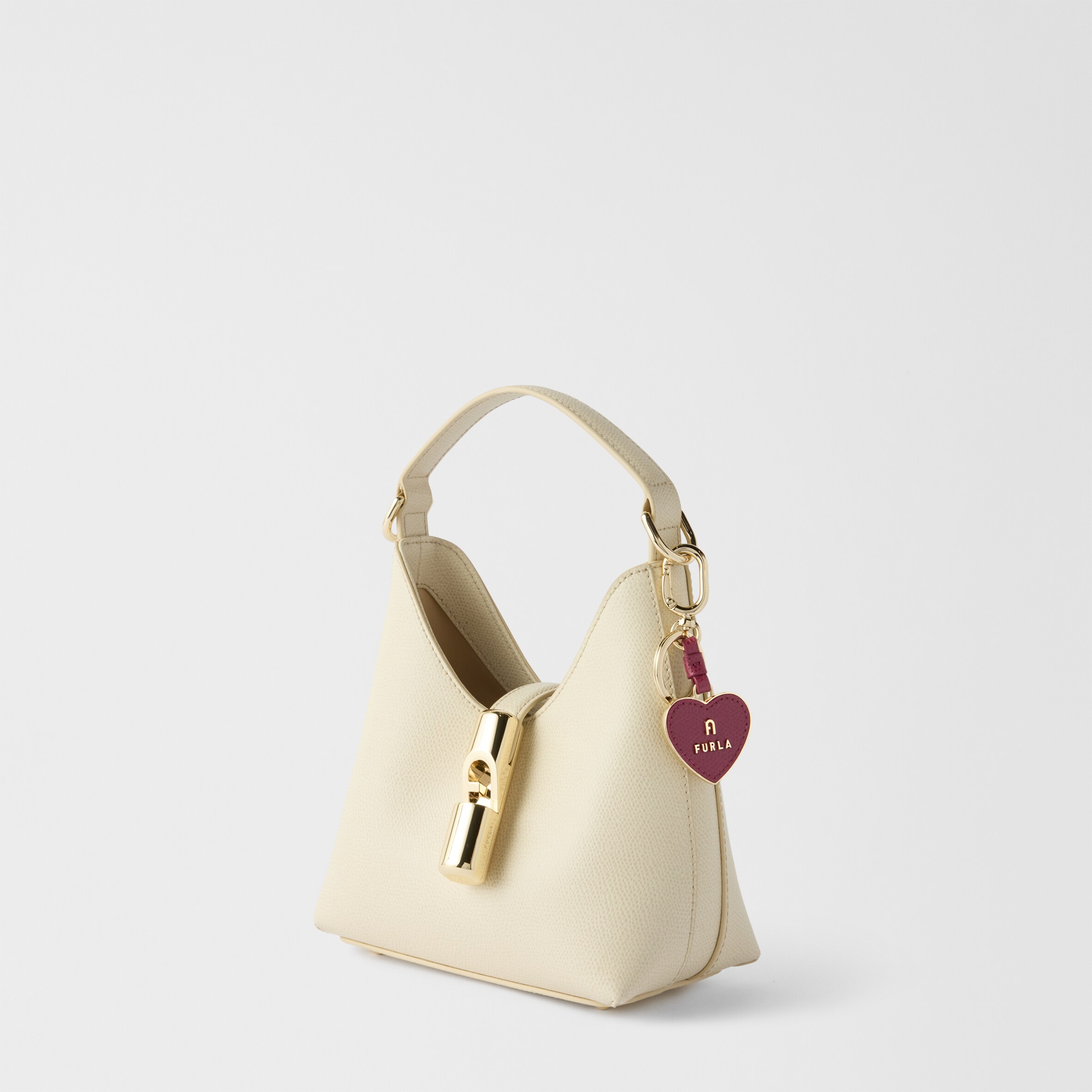 キーリング RED APPLE Furla Camelia | Furla JP キーリング RED APPLE Furla Camelia | Furla JP