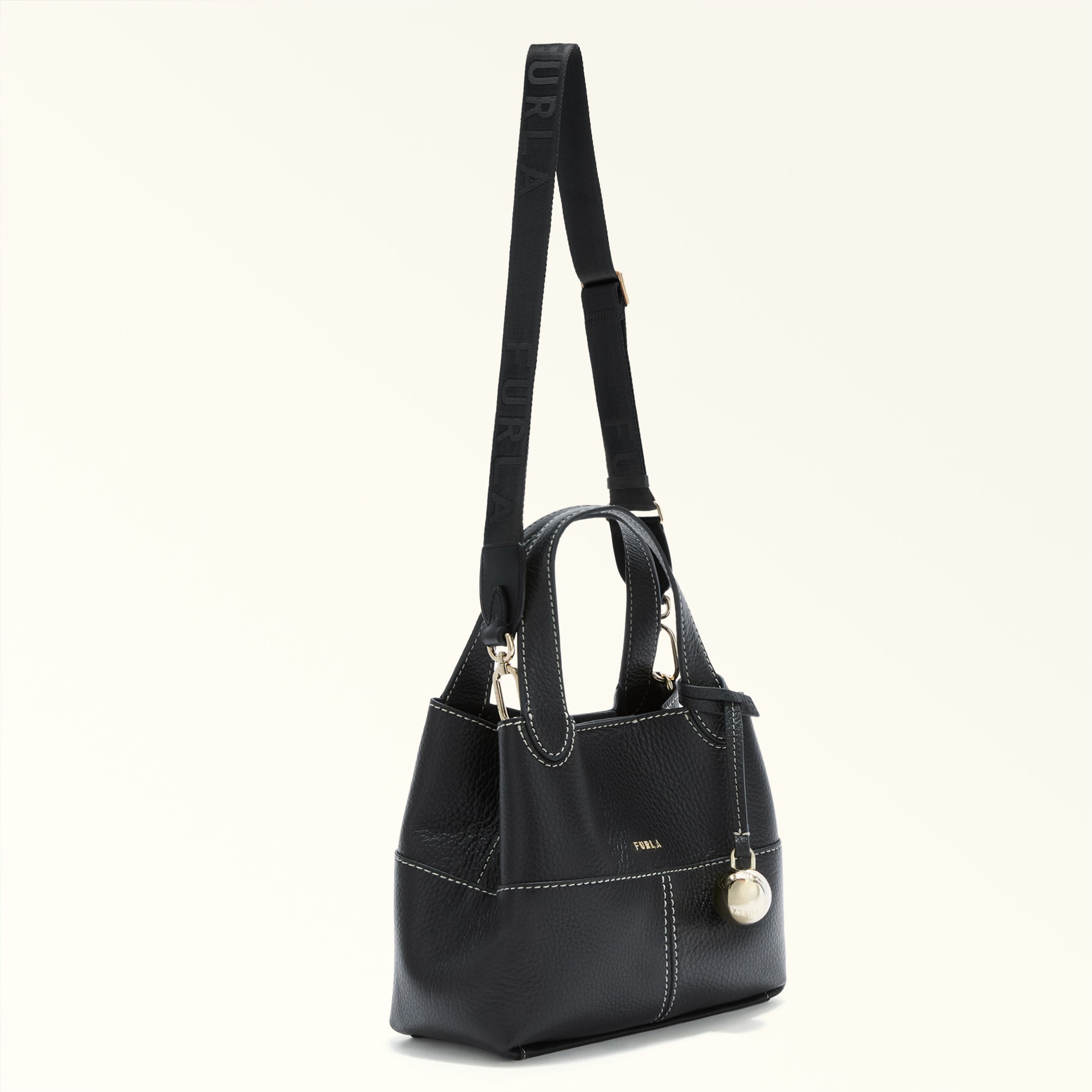 ショルダーストラップ NERO Furla Fiona | Furla JP