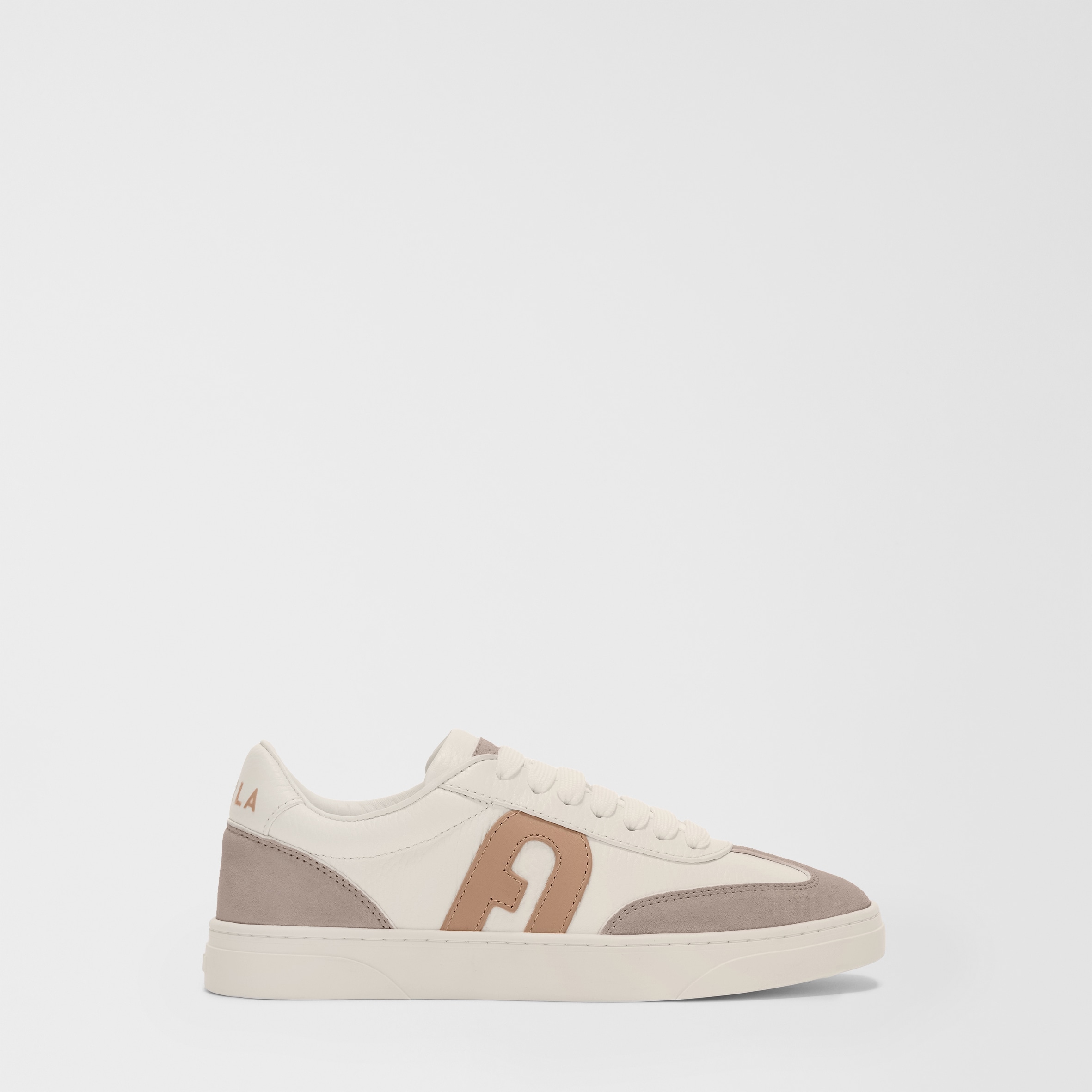 Furla Step