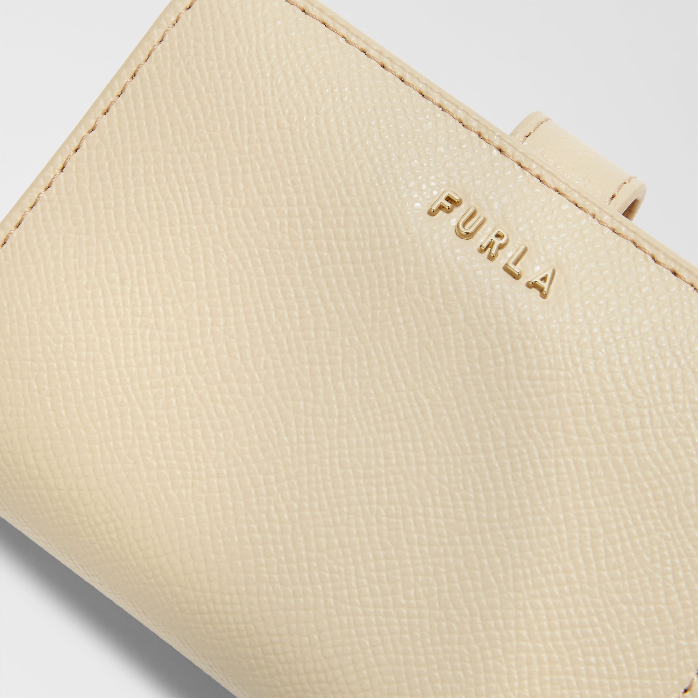 Furla Classic