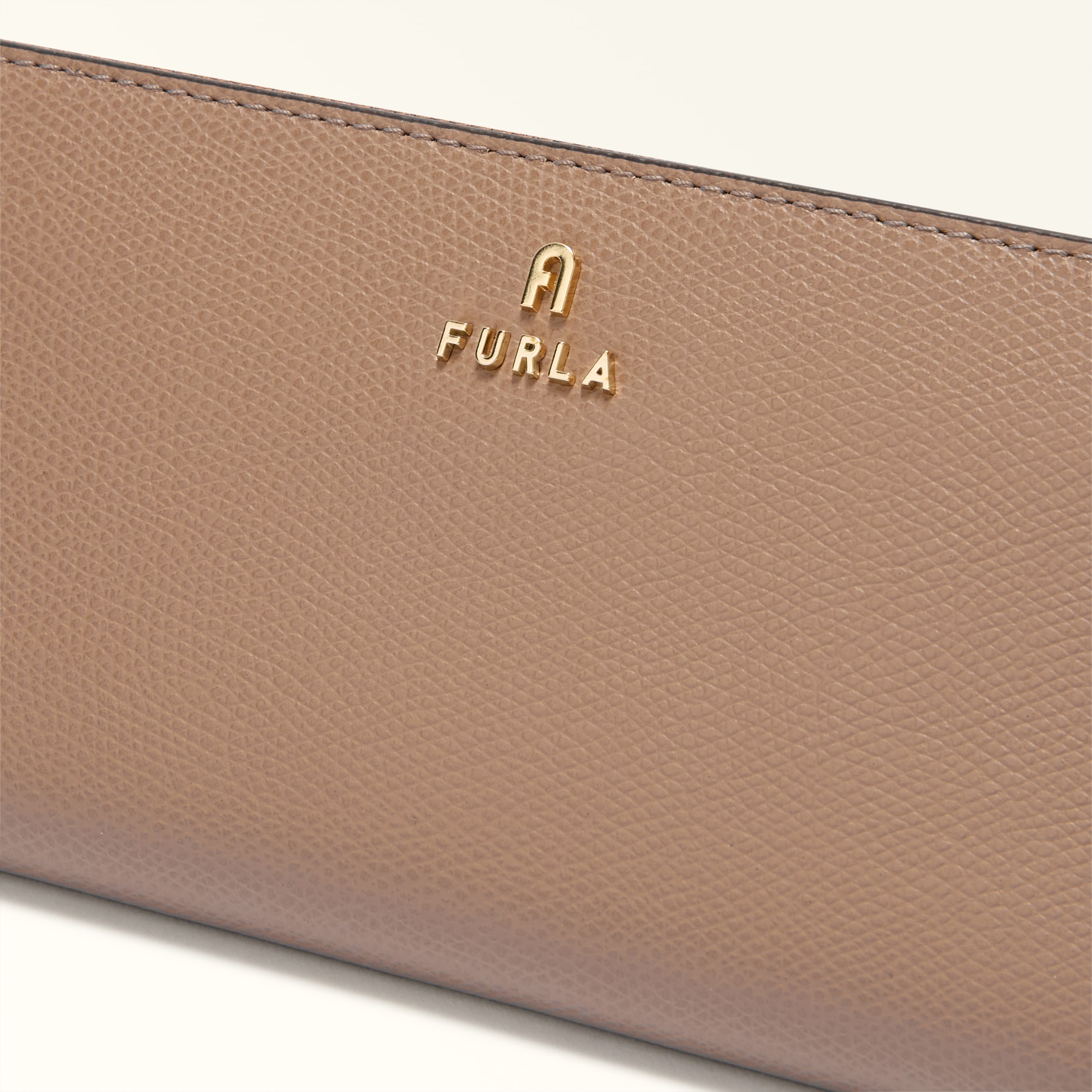 ジップアラウンド L GREIGE Furla Camelia | Furla JP