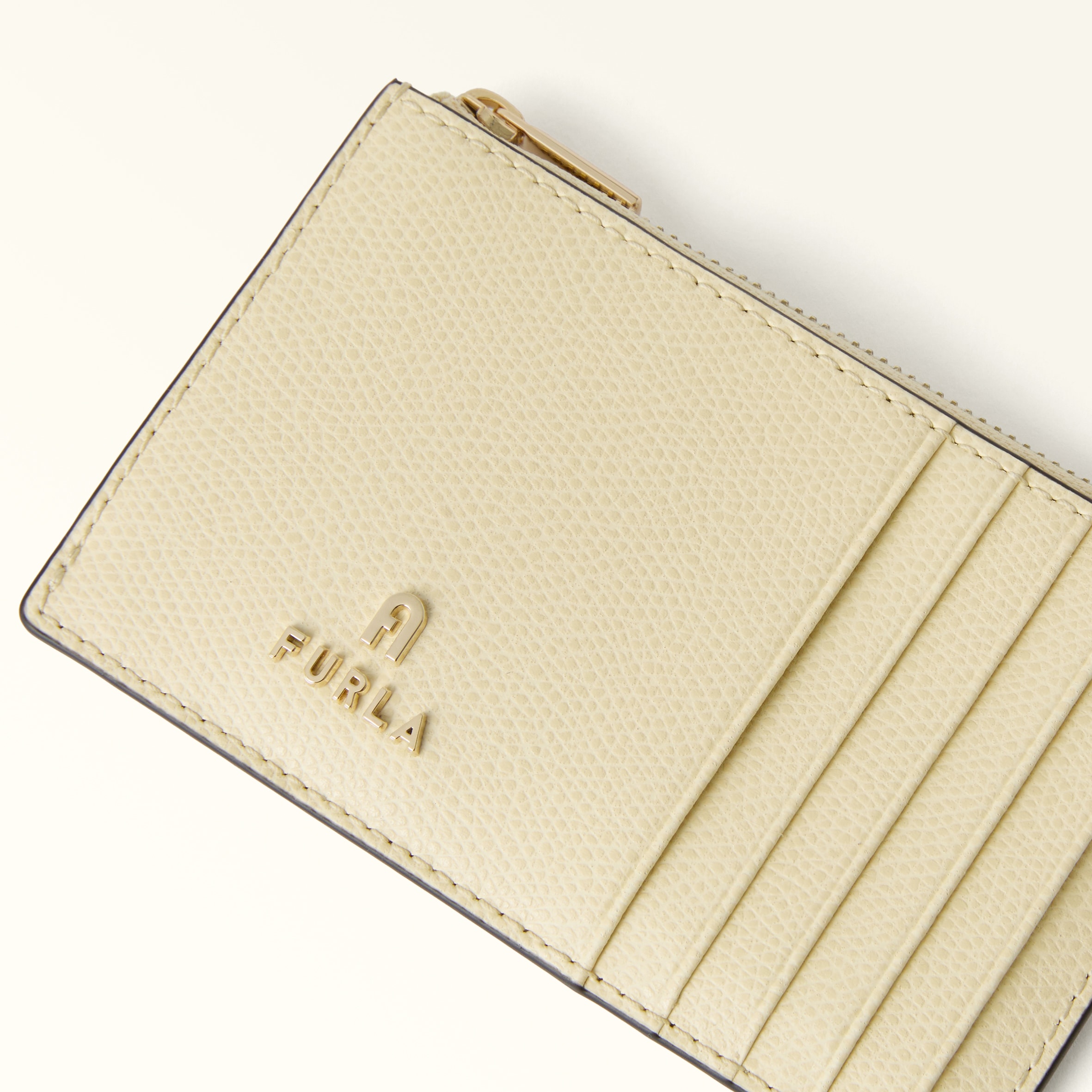 Furla Camelia