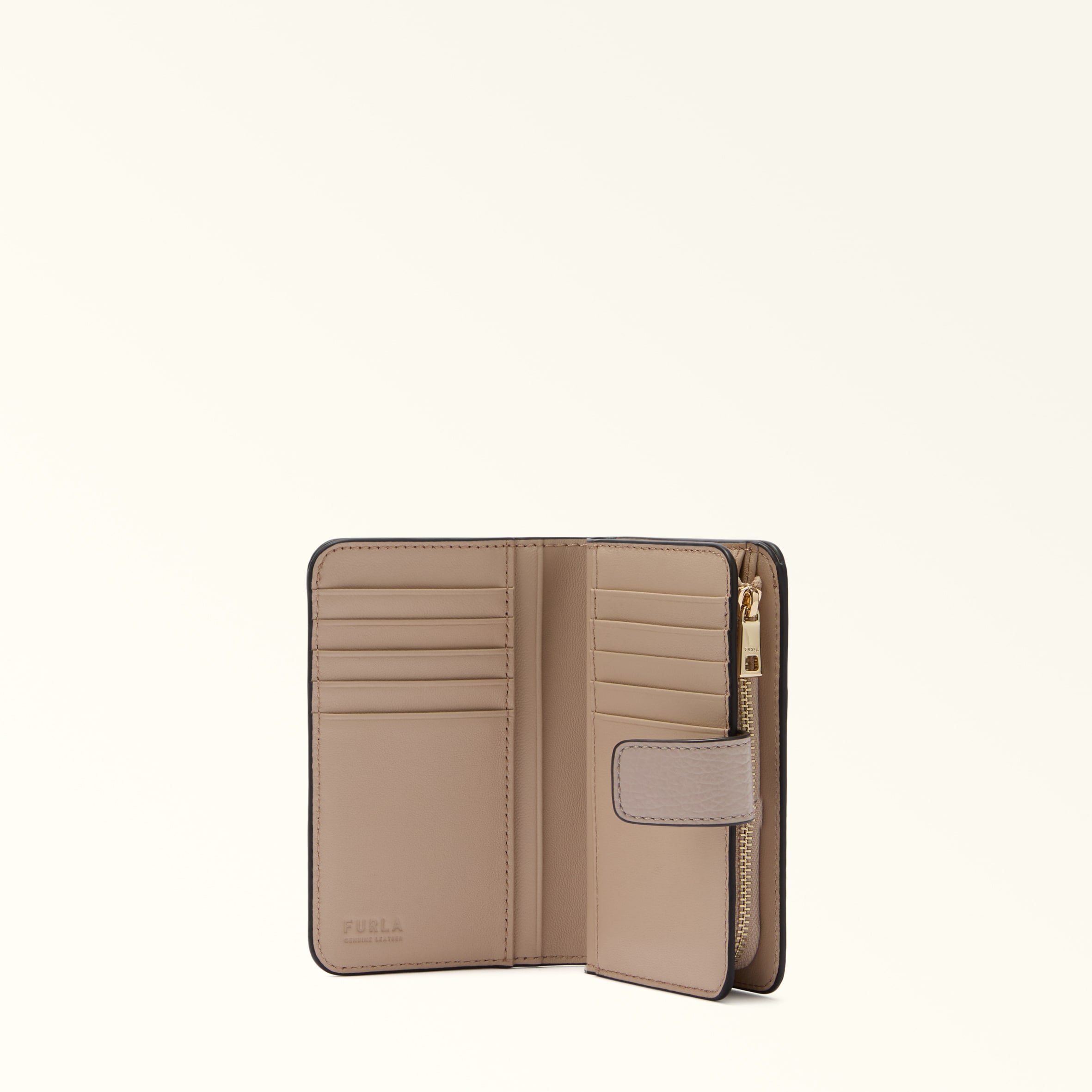 専用【新品】FURLA CAMELIA M コンパクト財布 FURLA（フルラ） 財布 カメリア (Furla Camelia) コンパクト財布 M